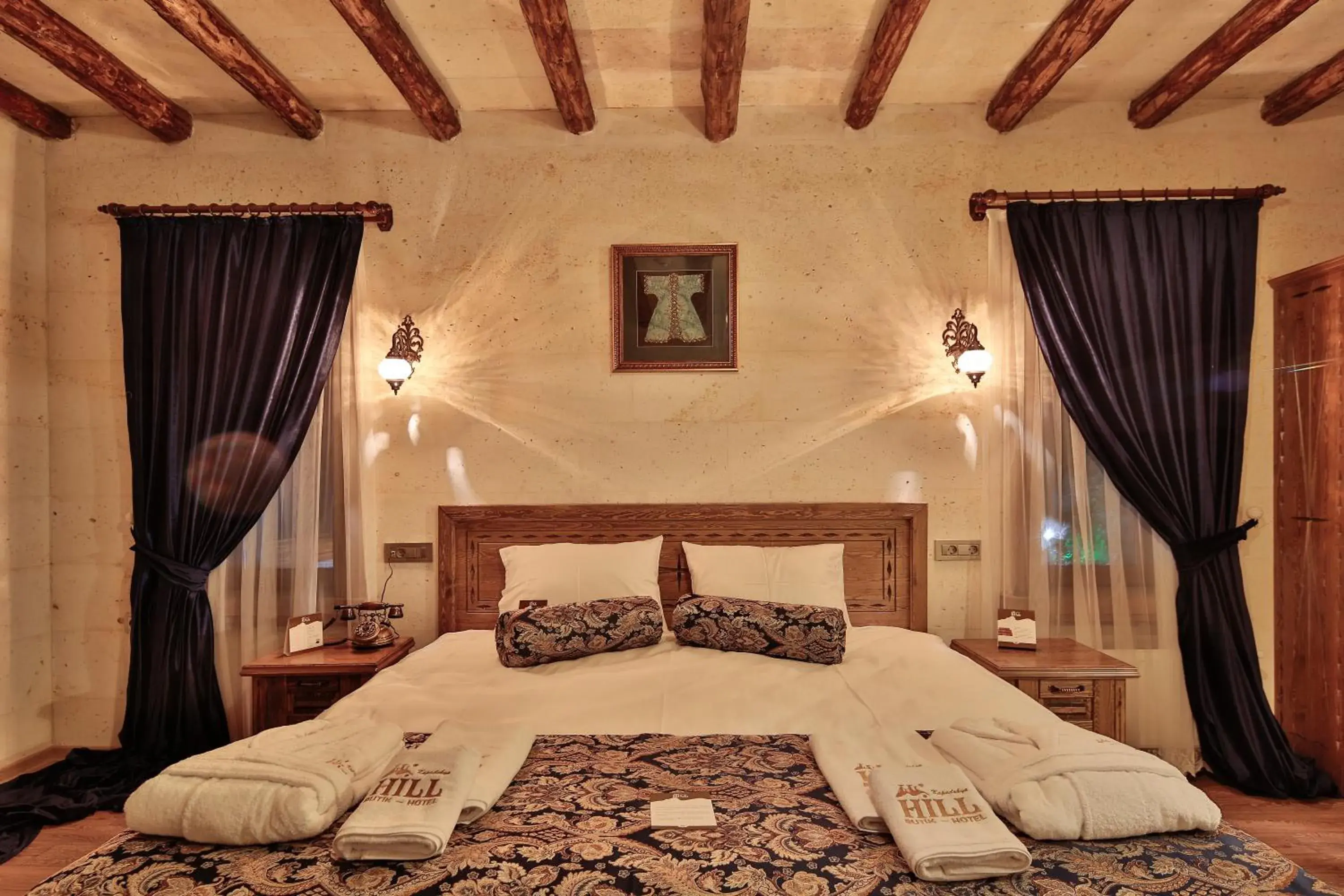 Photo of the whole room, Bed in Kapadokya Hill Hotel & Spa (12+) Photo of the whole room, Bed in Kapadokya Hill Hotel & Spa (12+)