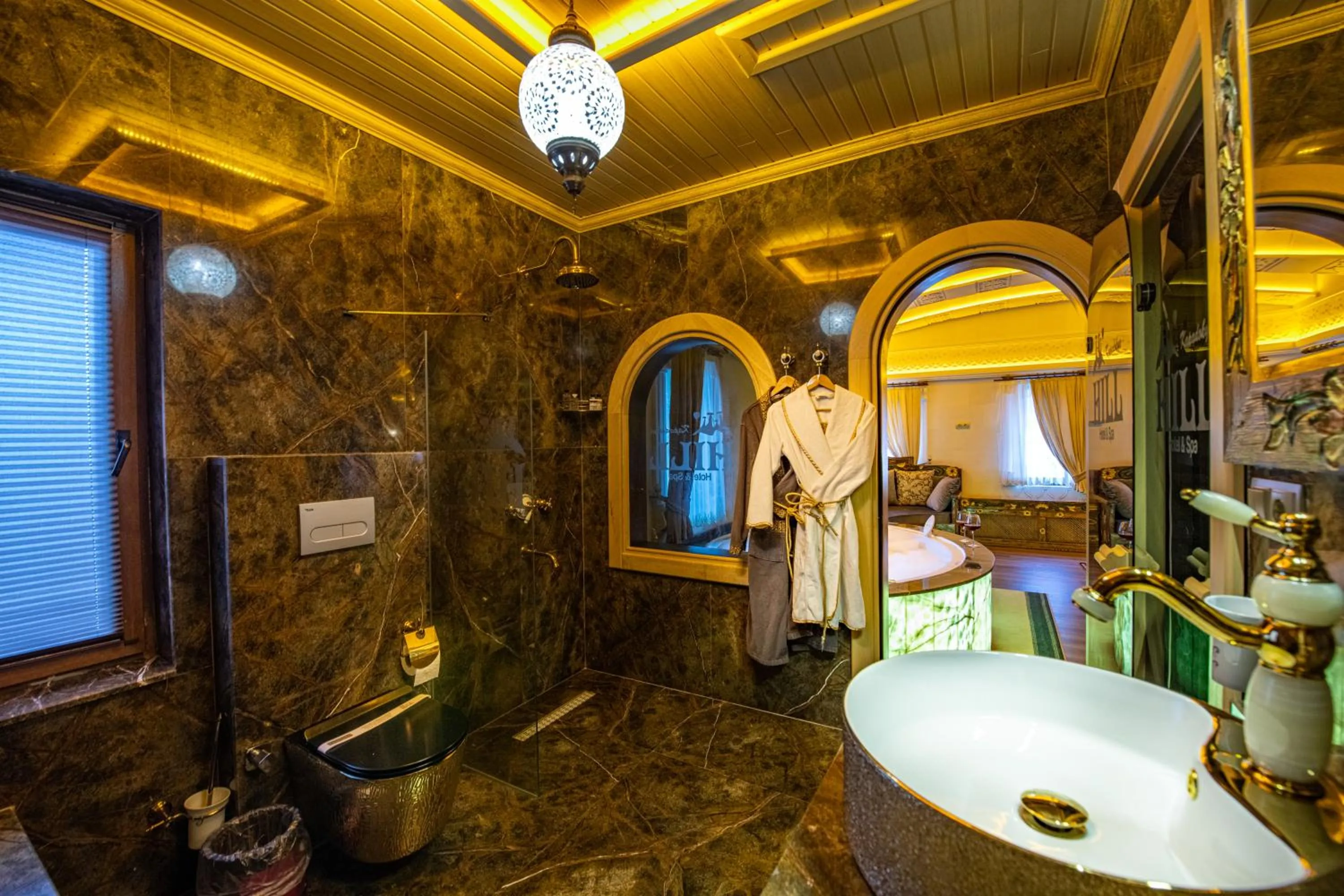 Shower in Kapadokya Hill Hotel & Spa (12+)