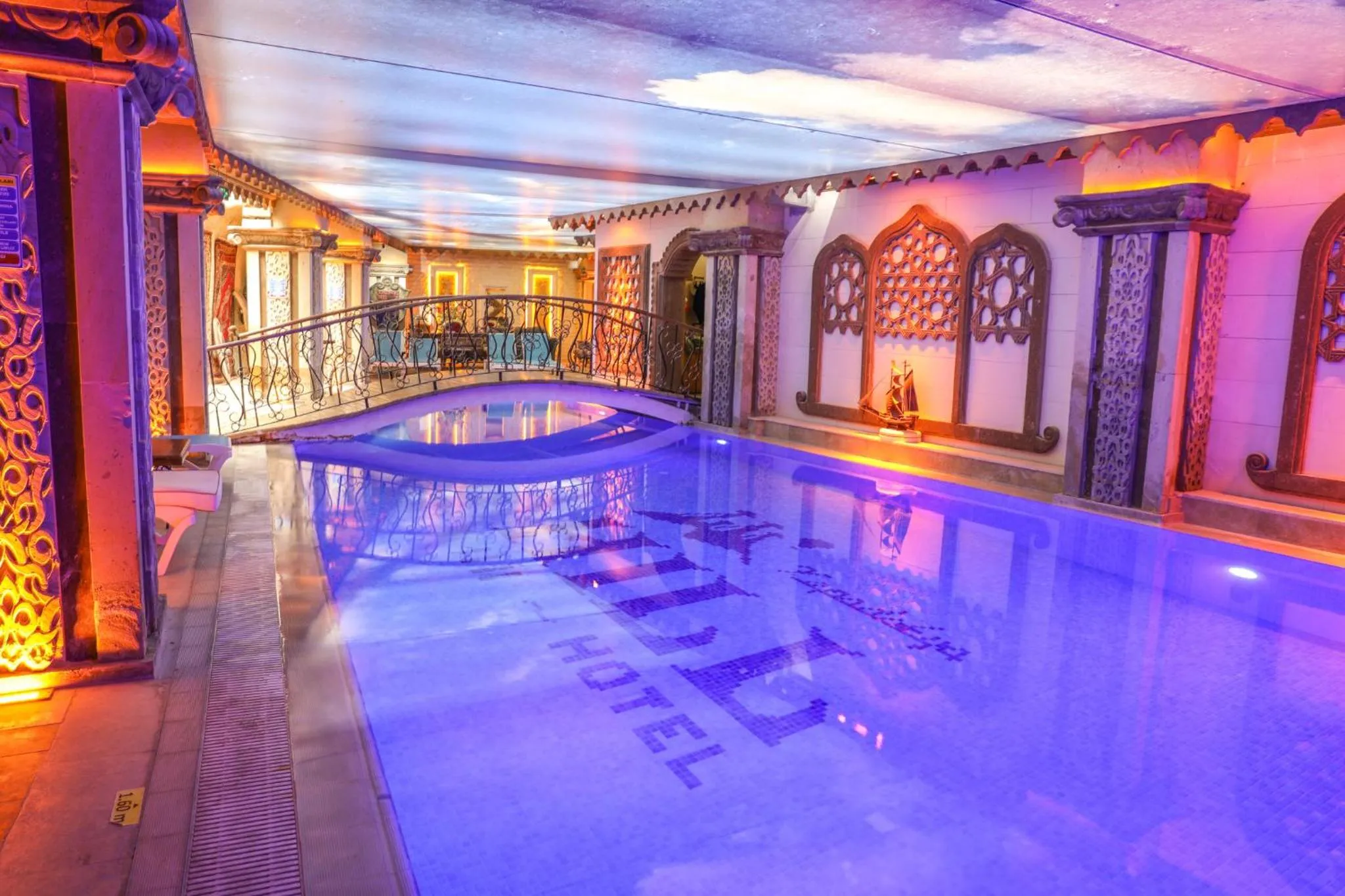 Swimming pool in Kapadokya Hill Hotel & Spa (12+)