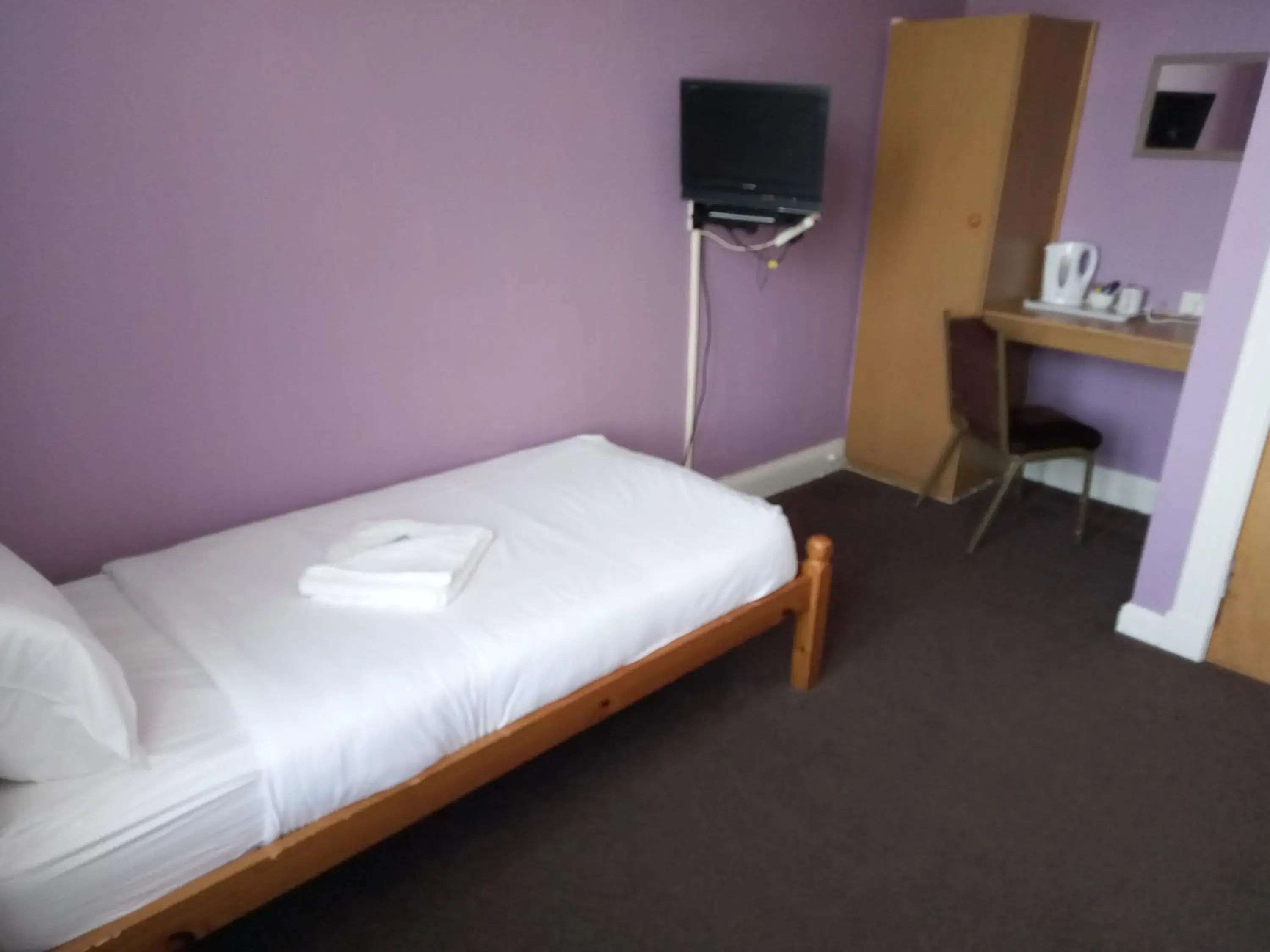 Bed in LSO Guest House Bed in LSO Guest House