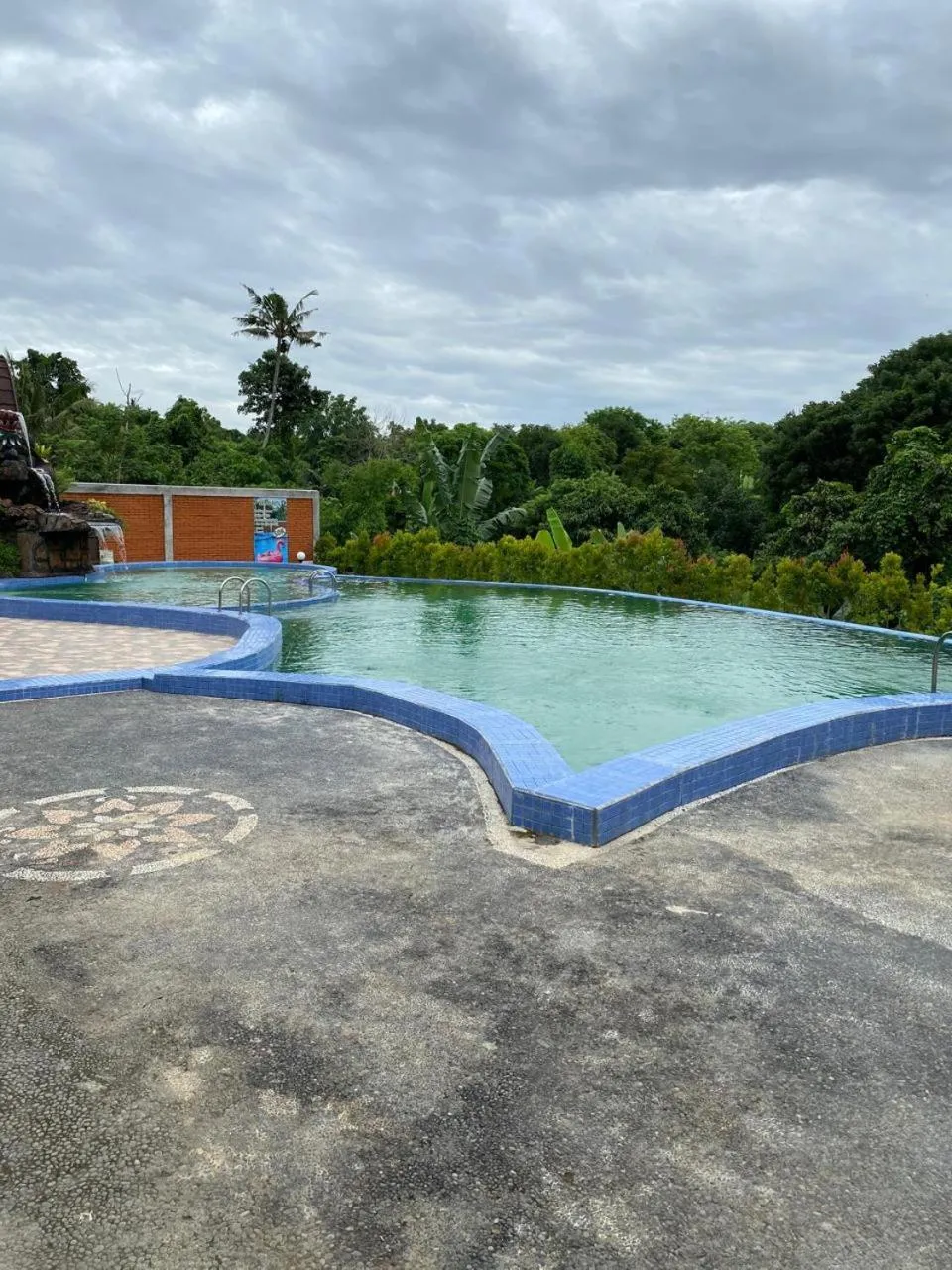 Swimming pool in Sri Abi Ratu Villa