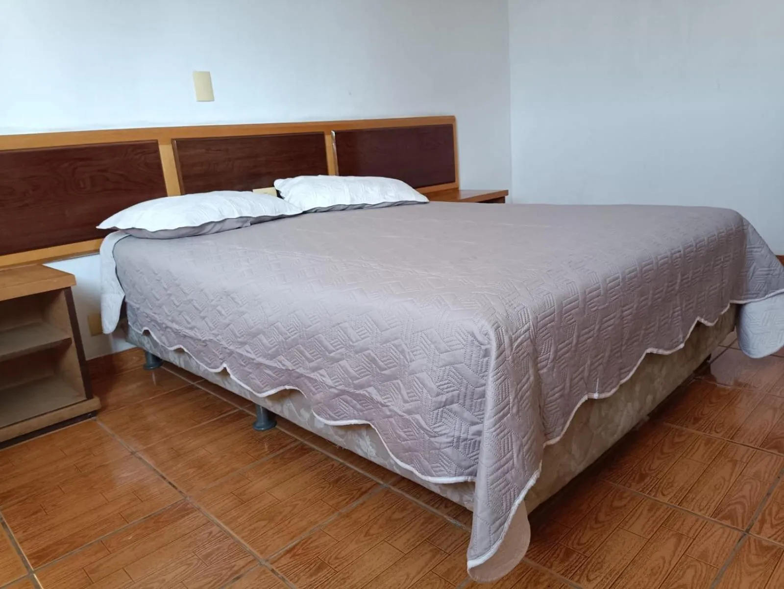 Bed in Gutemberg Palace Hotel