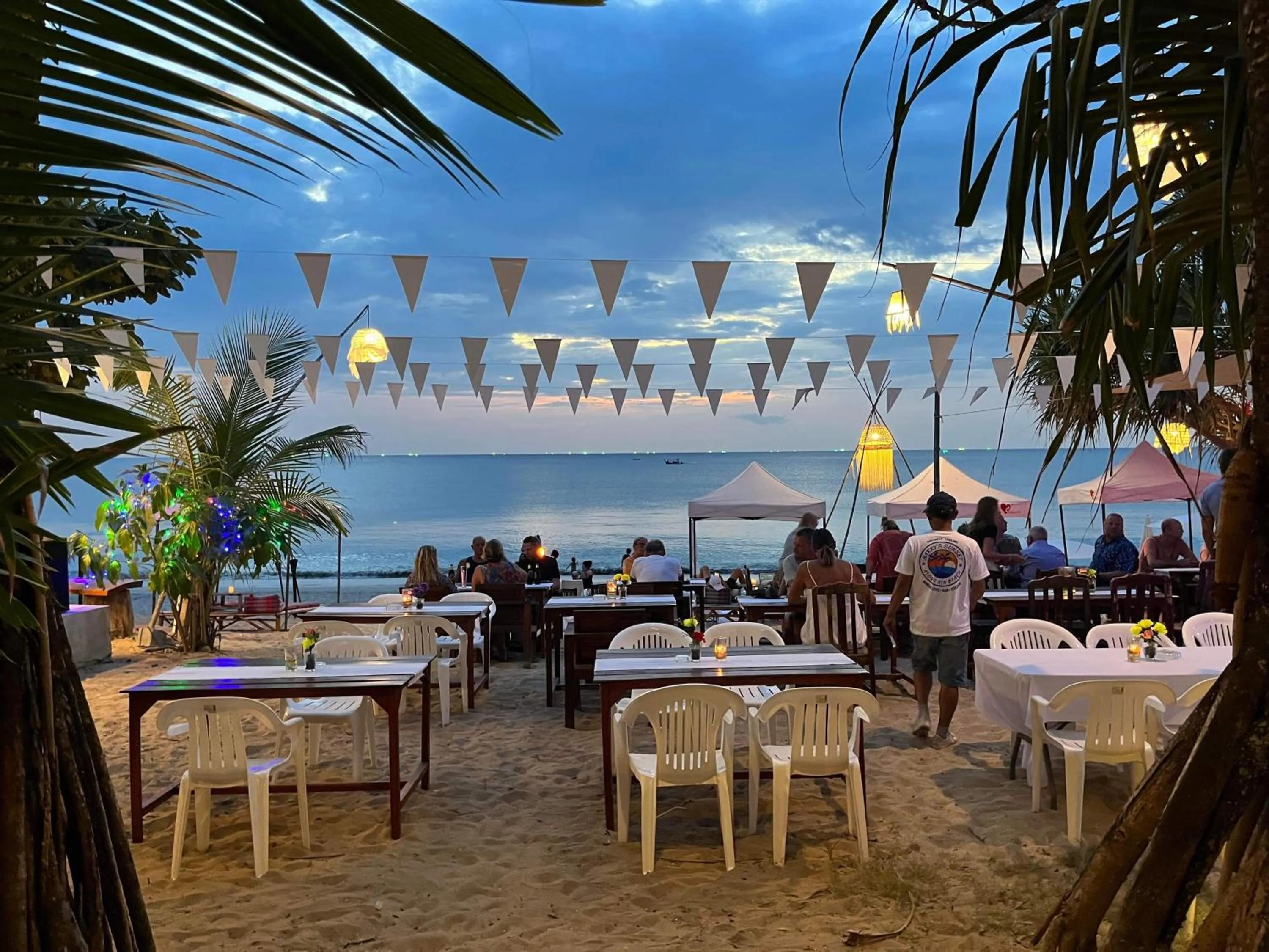 New Harrys Sunset Resort - Klong Nin Beach