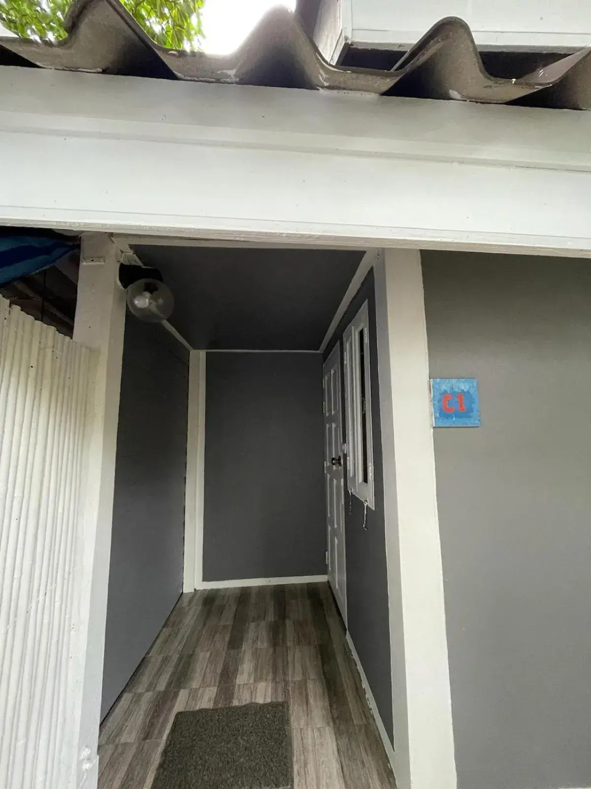 Deluxe King Room in New Harrys Sunset Resort - Klong Nin Beach Deluxe King Room in New Harrys Sunset Resort - Klong Nin Beach