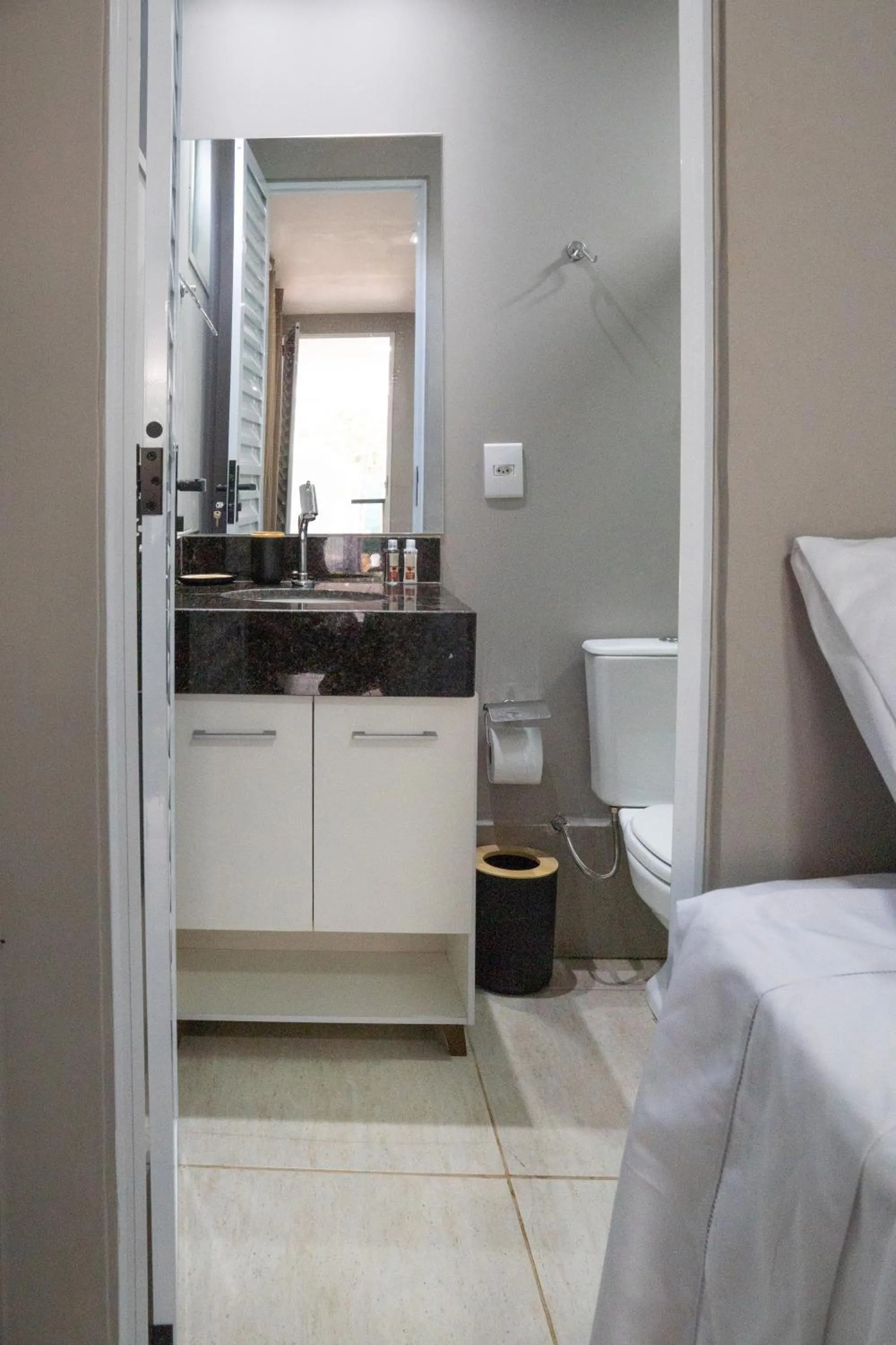 Bathroom, Bed in Villa Ecco Cubo
