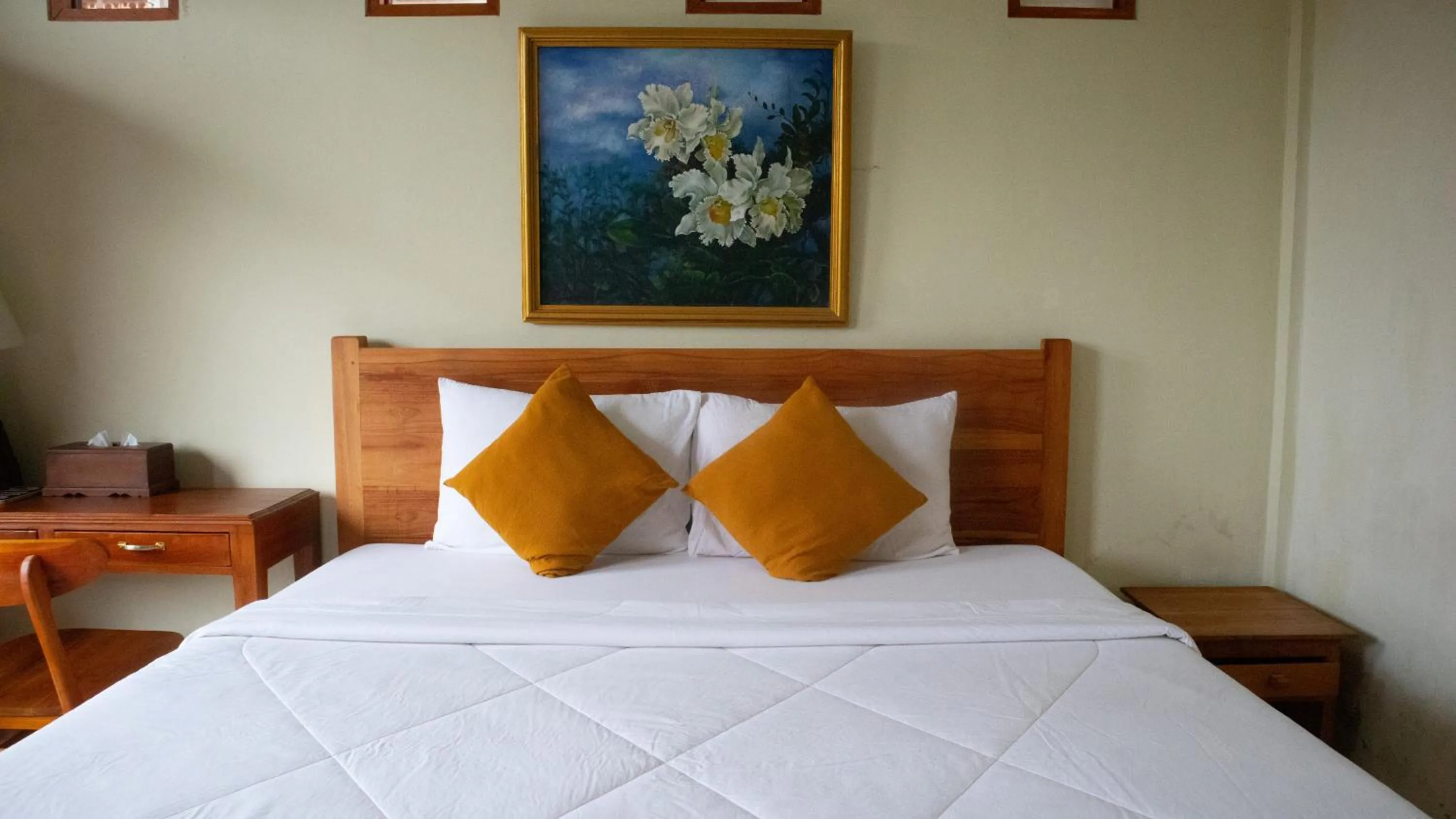 Bed in Satya House Ubud