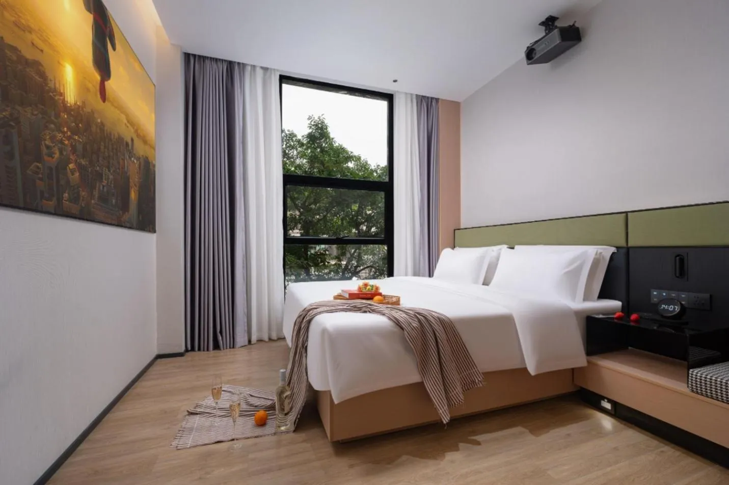 Bed in Kaino Natural Aesthetics Design Hotel Guangzhou Yuexiu Beijing Road International Trade Center Flagship Store