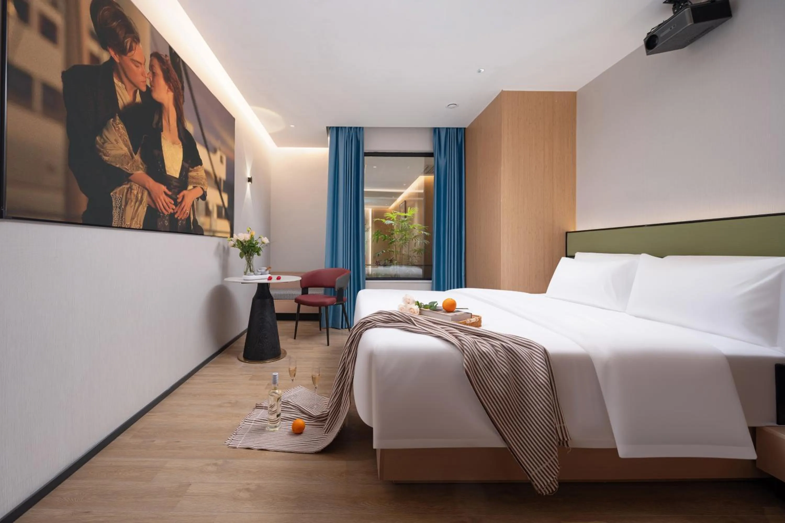 TV and multimedia, Bed in Kaino Natural Aesthetics Design Hotel Guangzhou Yuexiu Beijing Road International Trade Center Flagship Store