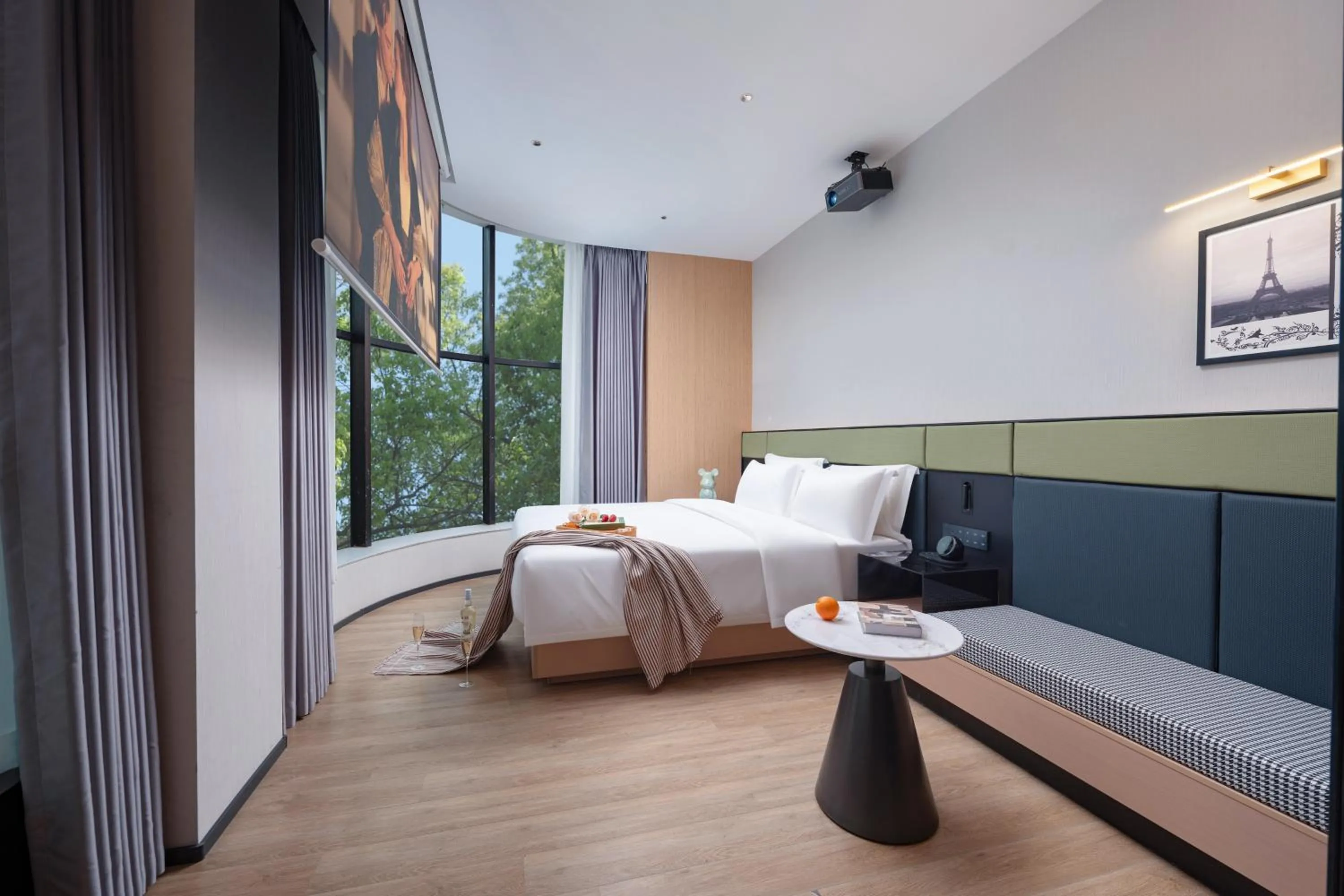 Bed in Kaino Natural Aesthetics Design Hotel Guangzhou Yuexiu Beijing Road International Trade Center Flagship Store