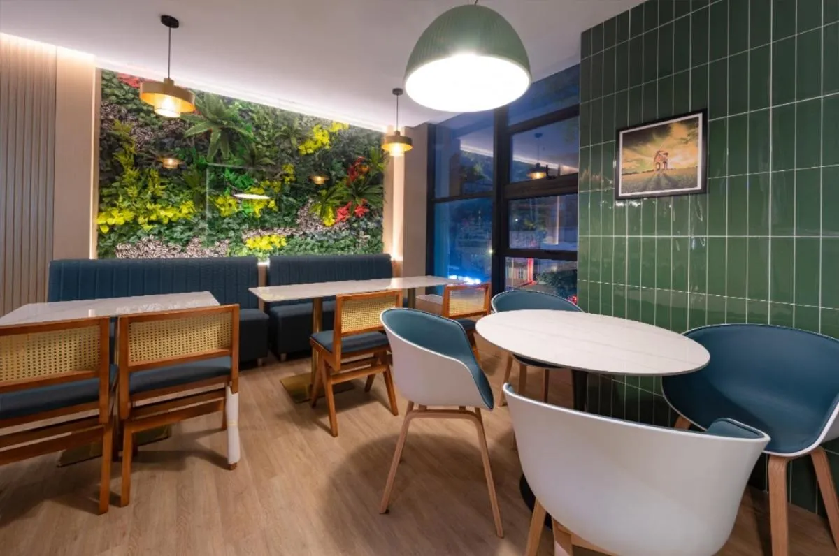 Restaurant/places to eat in Kaino Natural Aesthetics Design Hotel Guangzhou Yuexiu Beijing Road International Trade Center Flagship Store