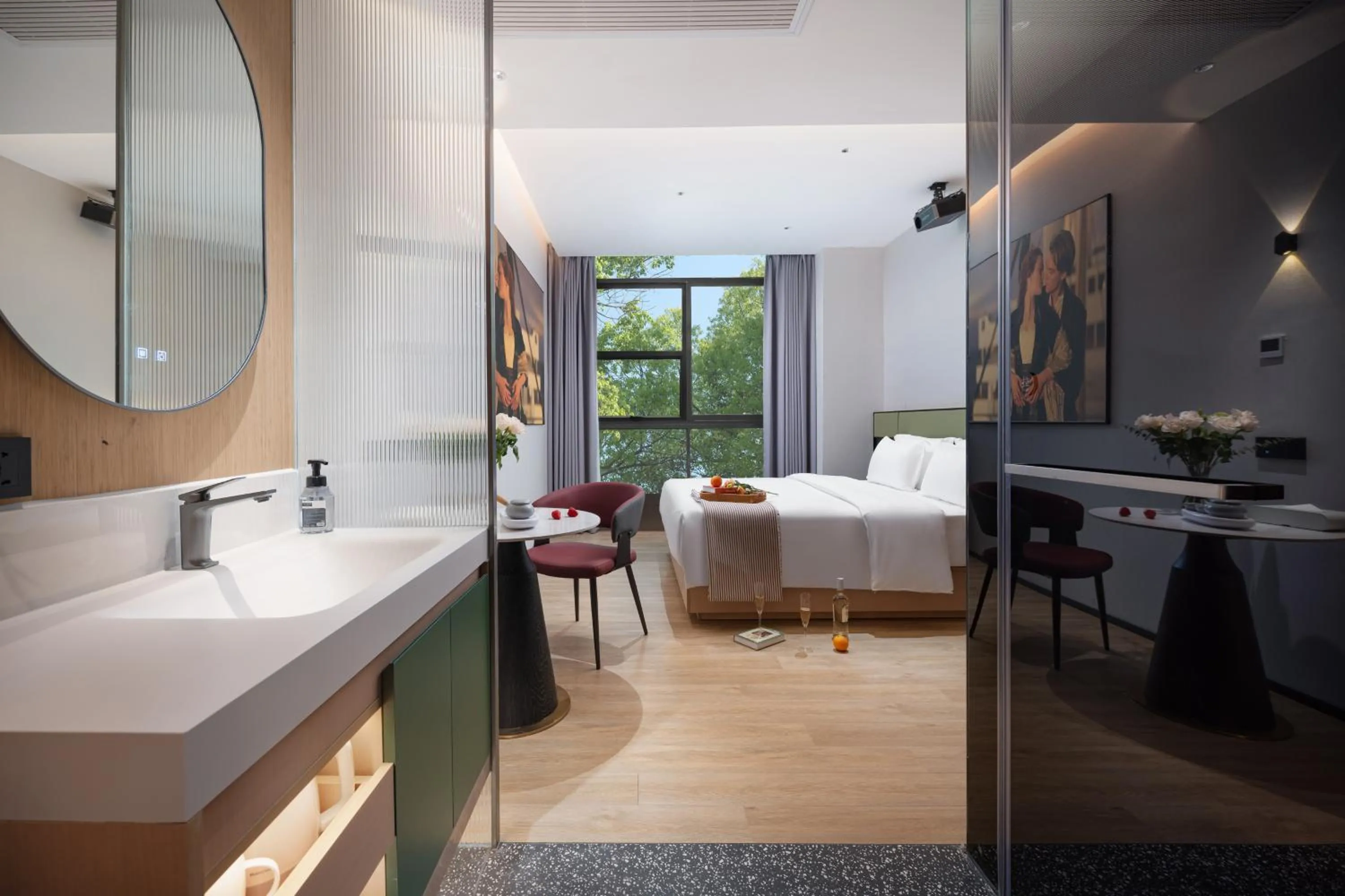 Bed in Kaino Natural Aesthetics Design Hotel Guangzhou Yuexiu Beijing Road International Trade Center Flagship Store