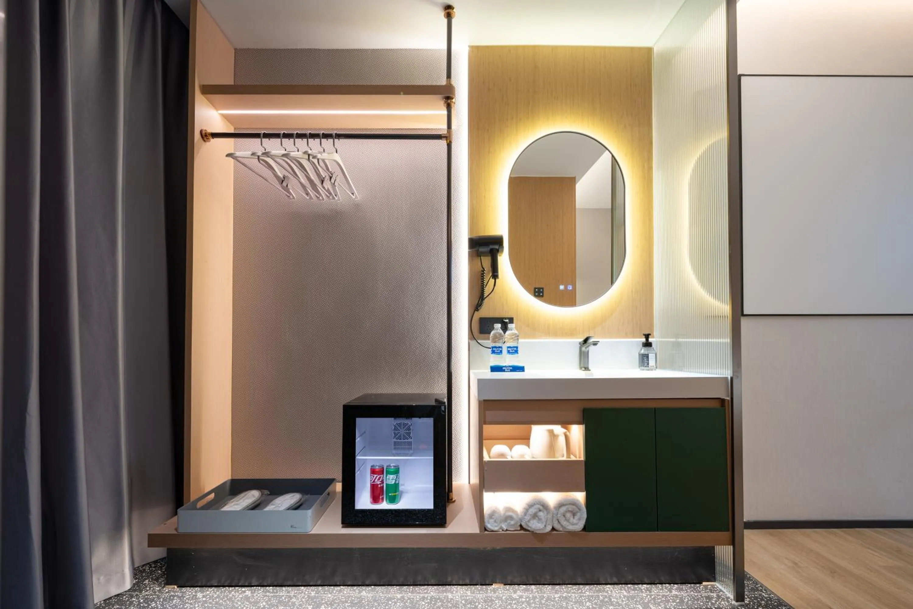 Bathroom in Kaino Natural Aesthetics Design Hotel Guangzhou Yuexiu Beijing Road International Trade Center Flagship Store