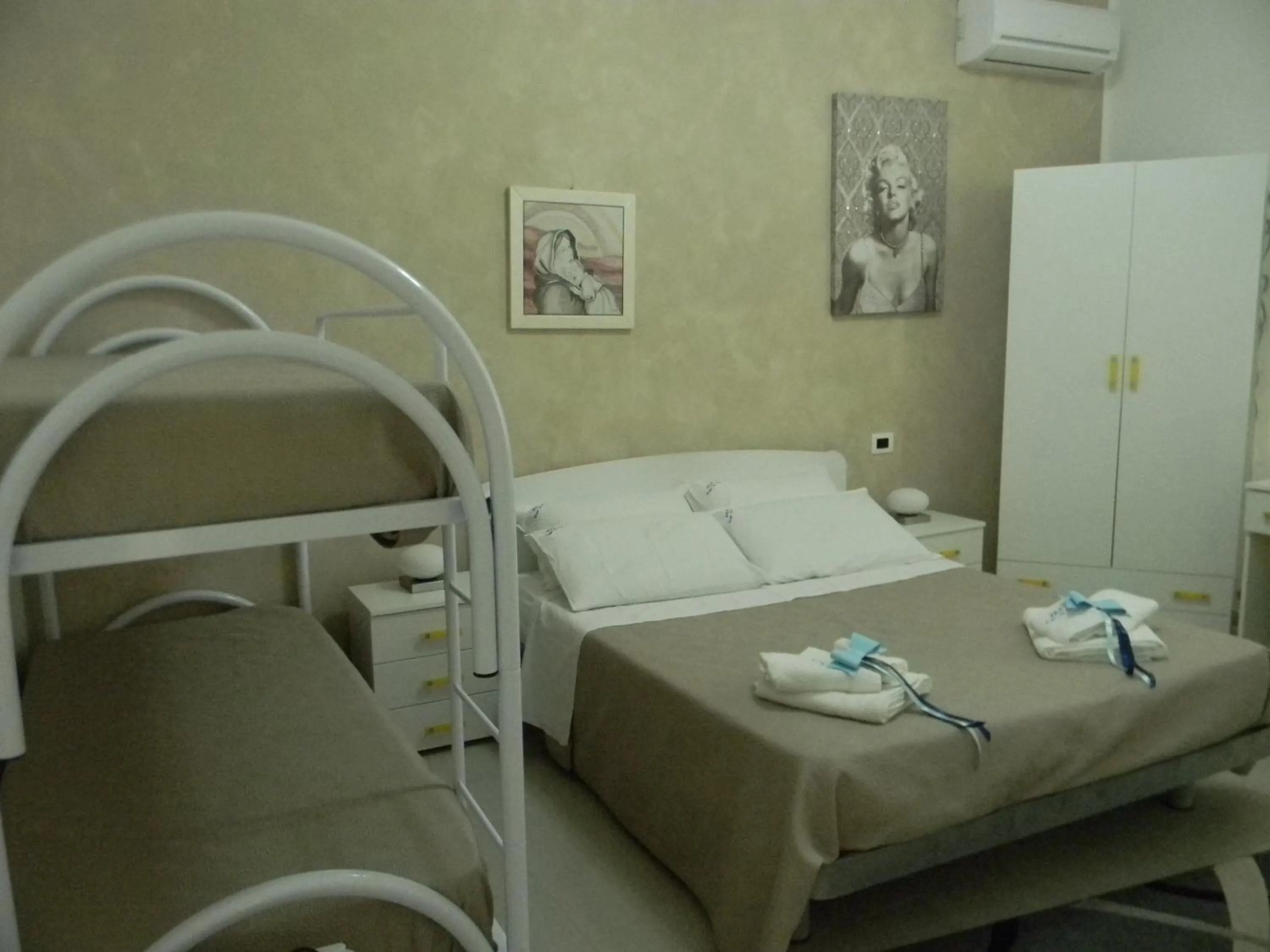 bunk bed, Bed in B&B Giorgio La Pira
