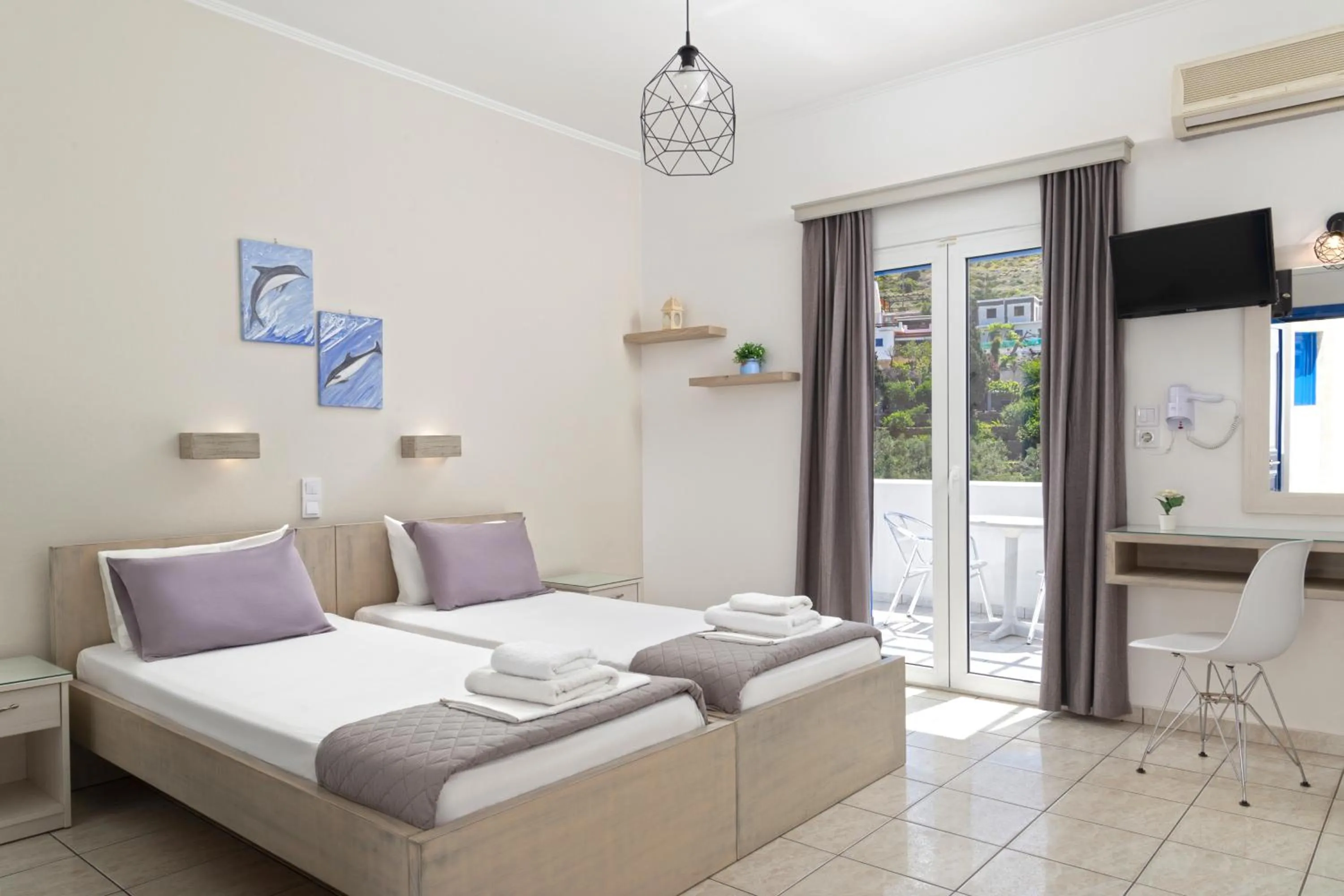 Nissea Studios - πρώην Dora 2 Studios -
