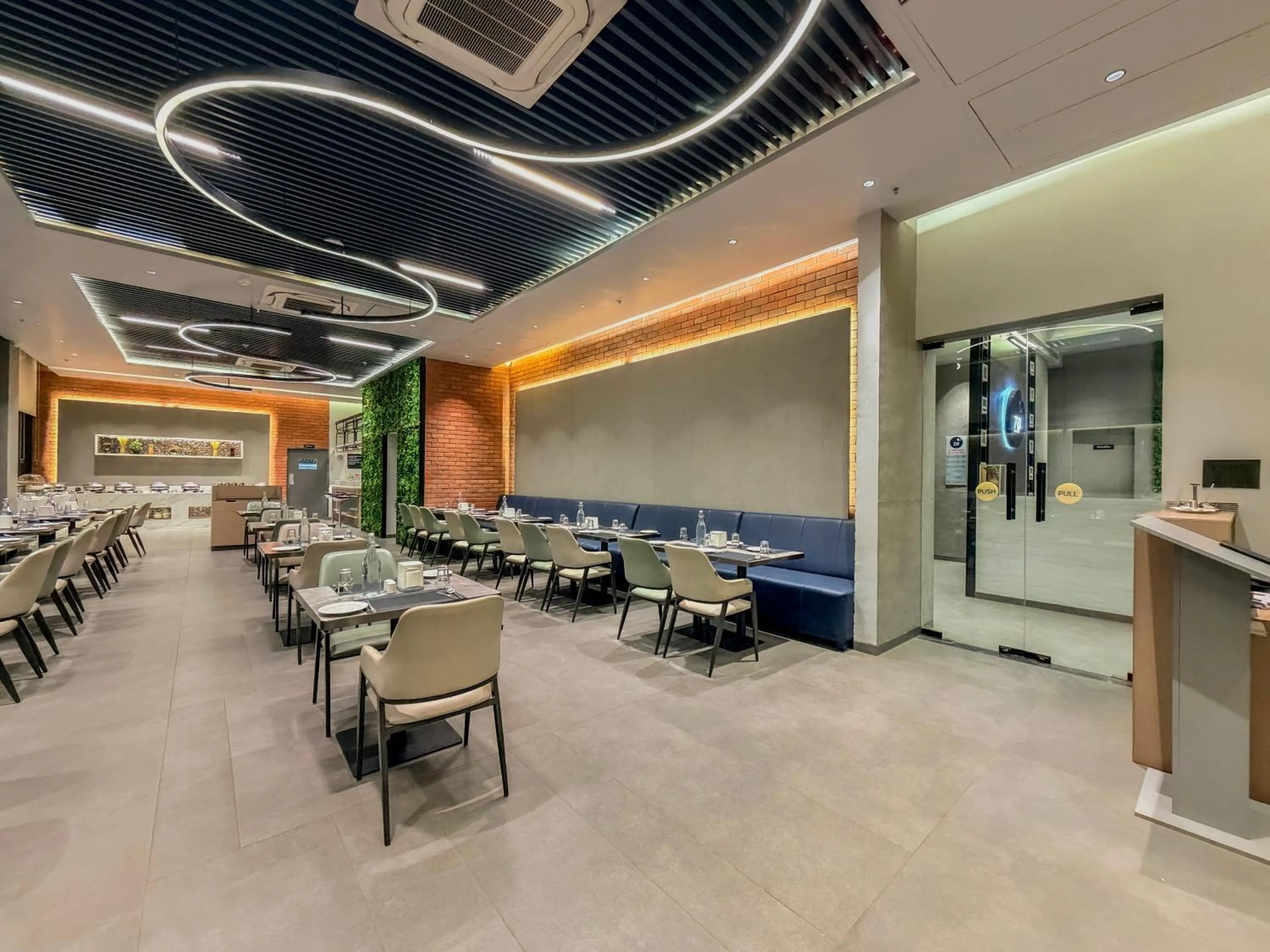 Restaurant/places to eat in Zip By Spree Hotels Chinchwad