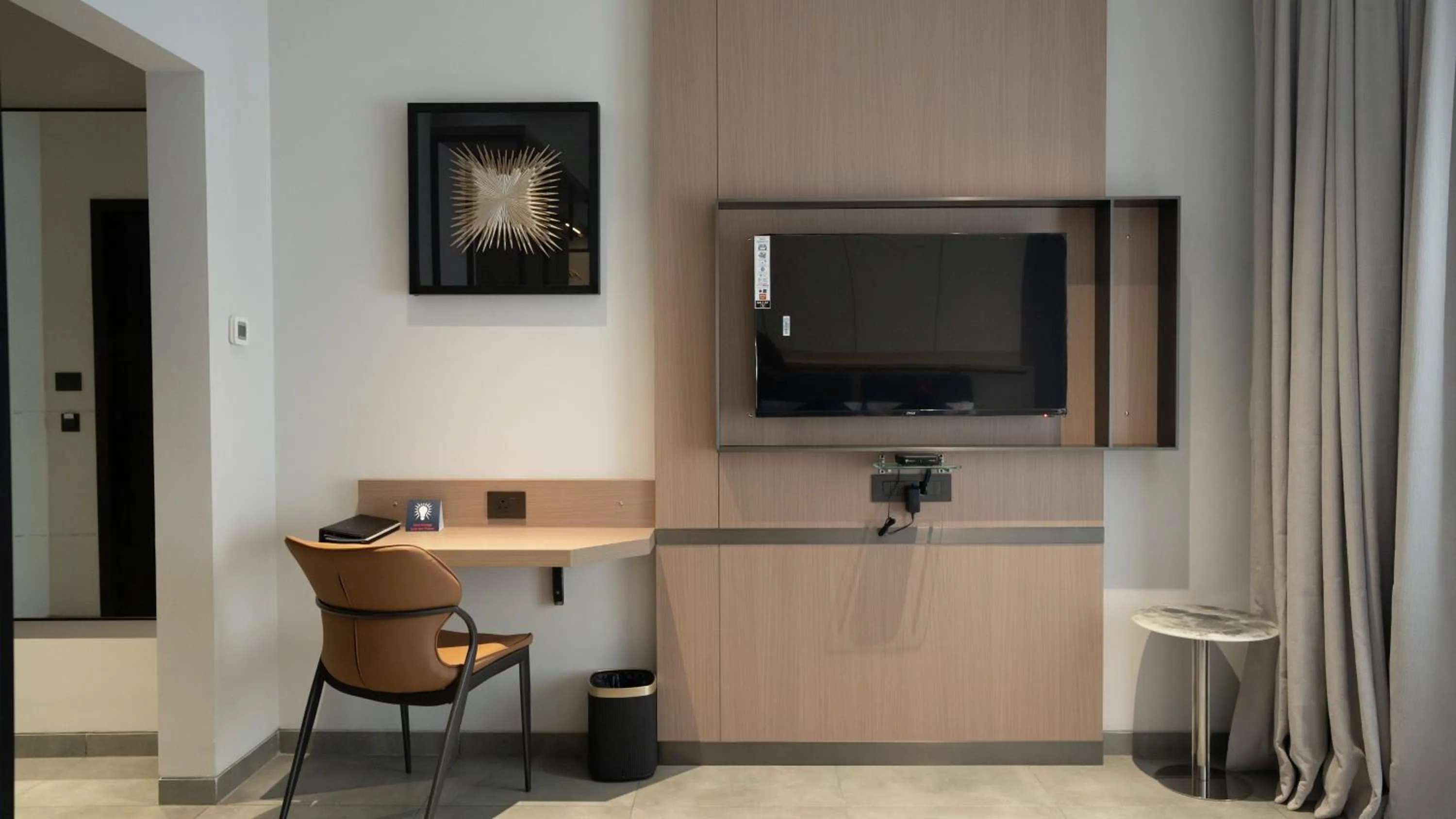 TV and multimedia in Zip By Spree Hotels Chinchwad