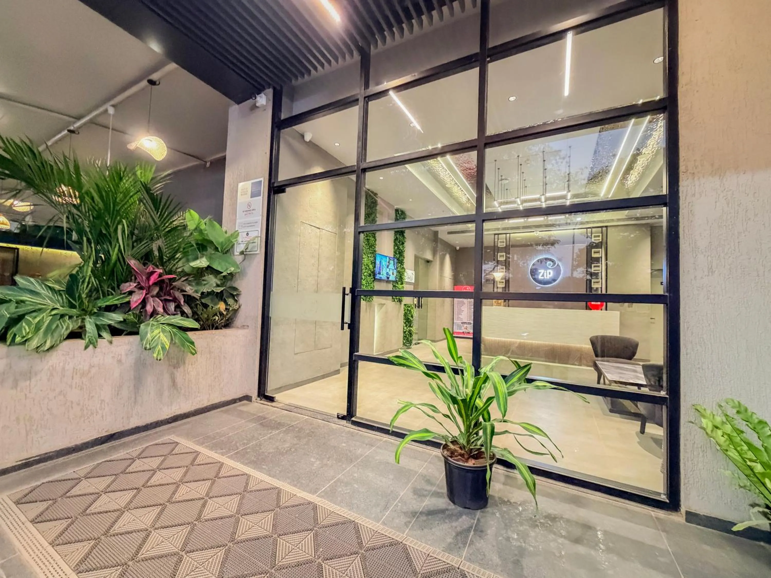 Facade/entrance in Zip By Spree Hotels Chinchwad