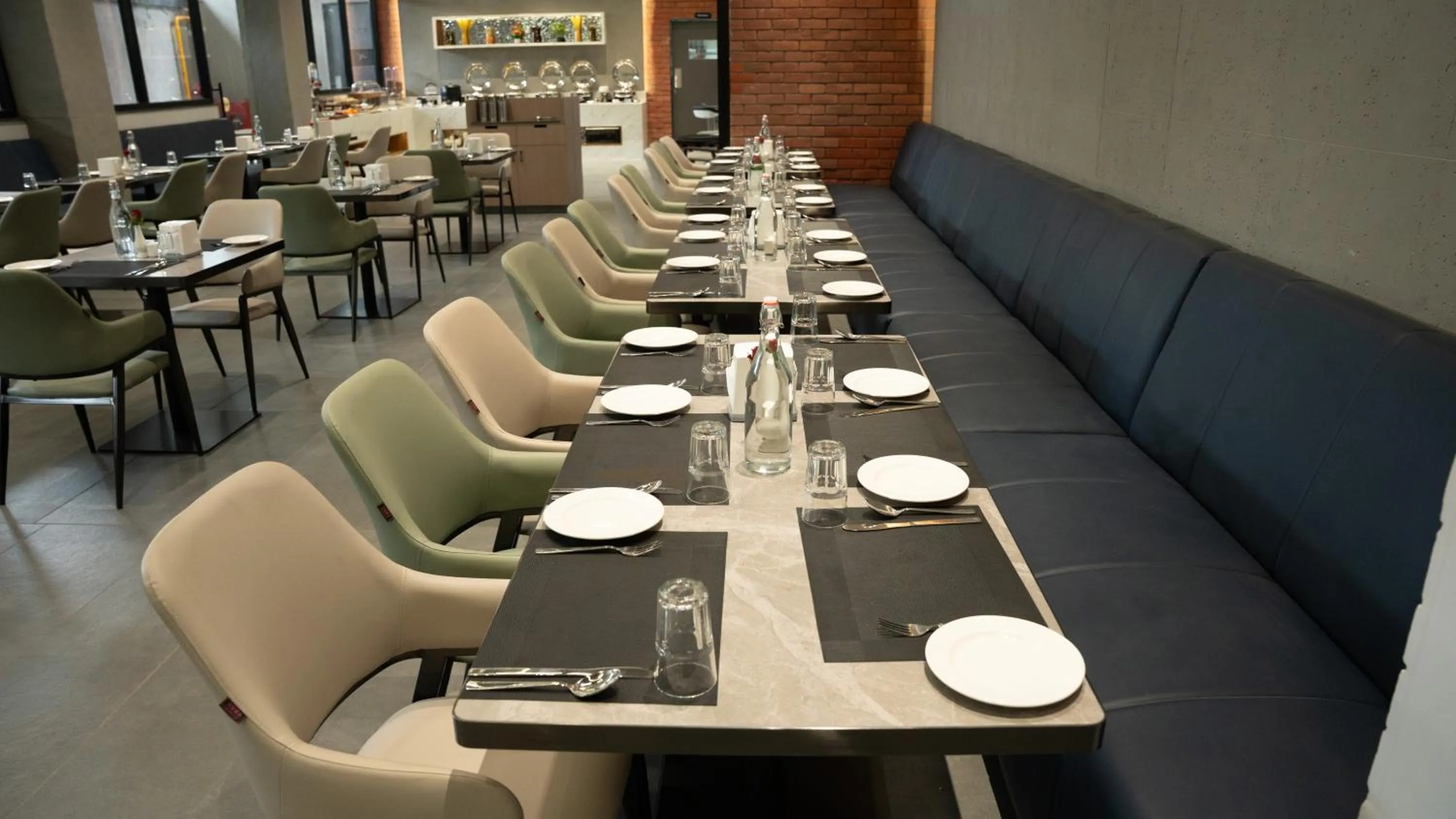 Restaurant/places to eat in Zip By Spree Hotels Chinchwad