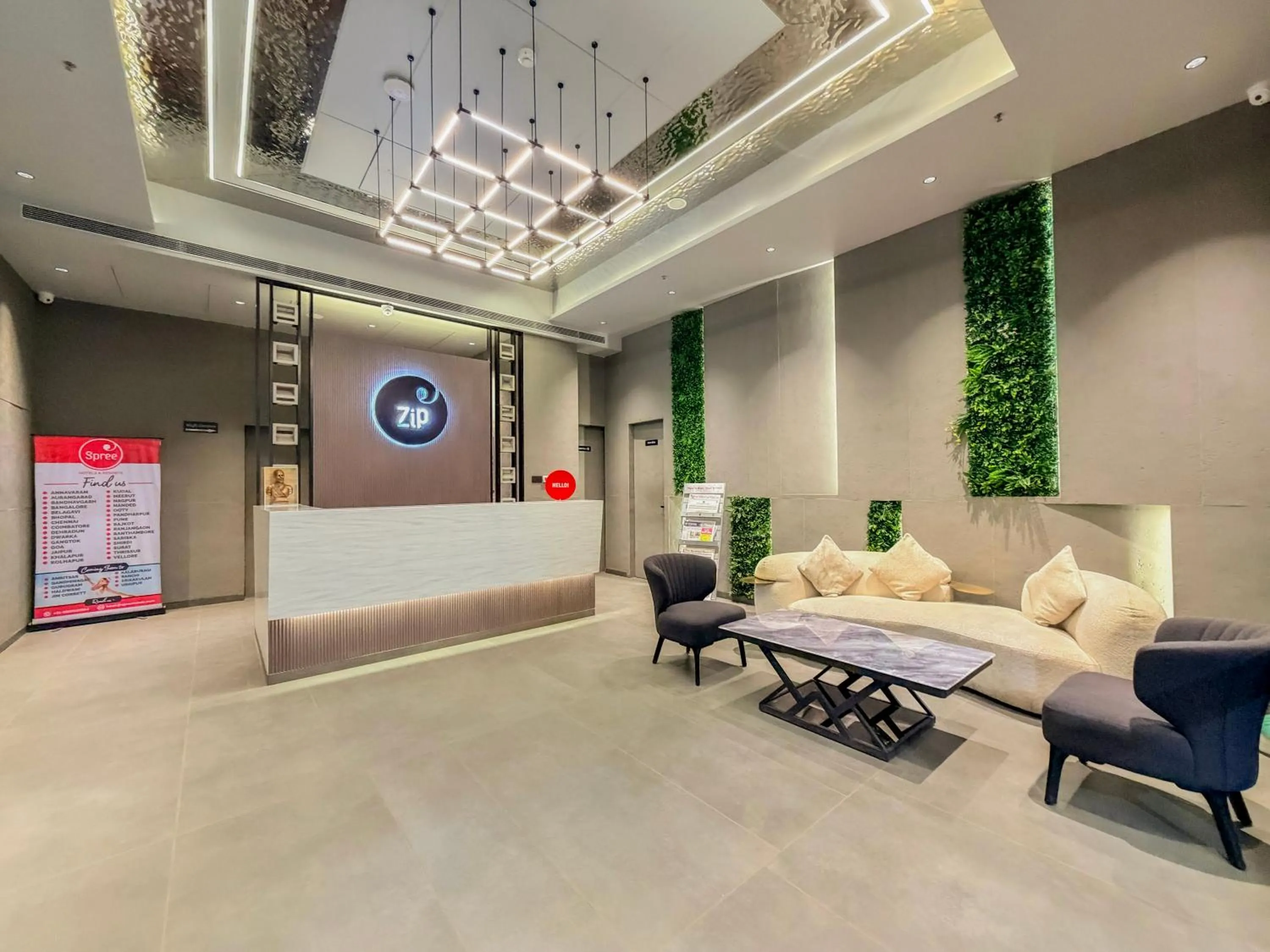 Lobby or reception in Zip By Spree Hotels Chinchwad