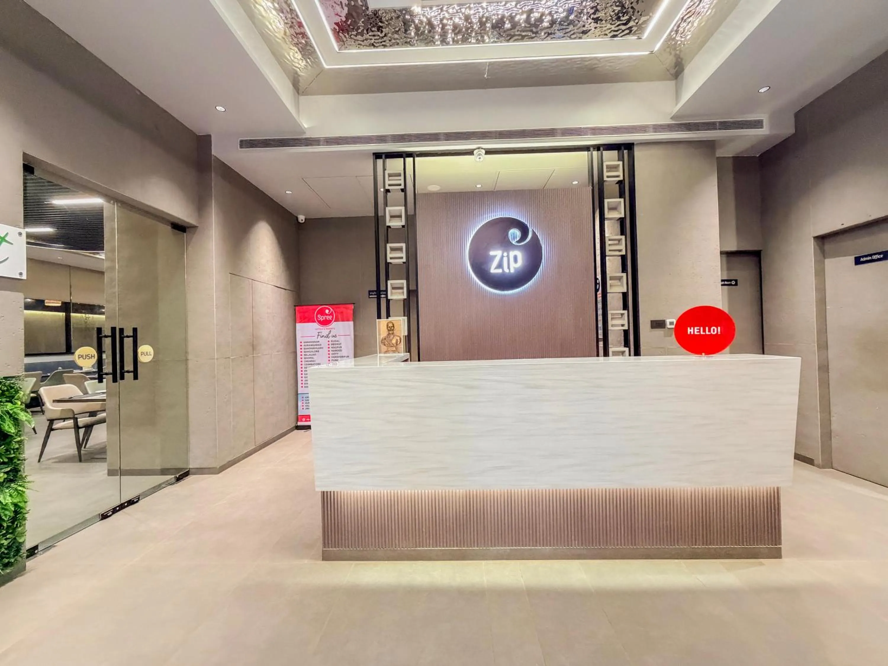Lobby or reception in Zip By Spree Hotels Chinchwad