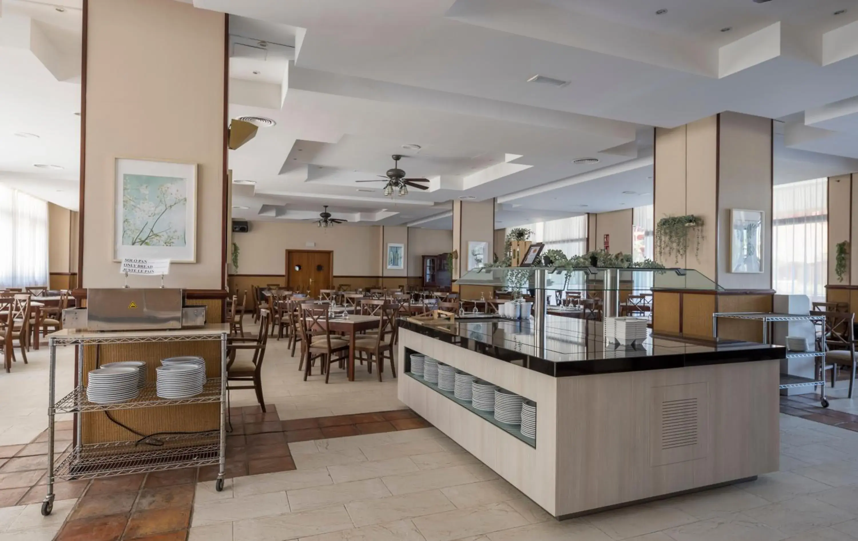 Restaurant/places to eat in ILUNION Miramar Restaurant/places to eat in ILUNION Miramar