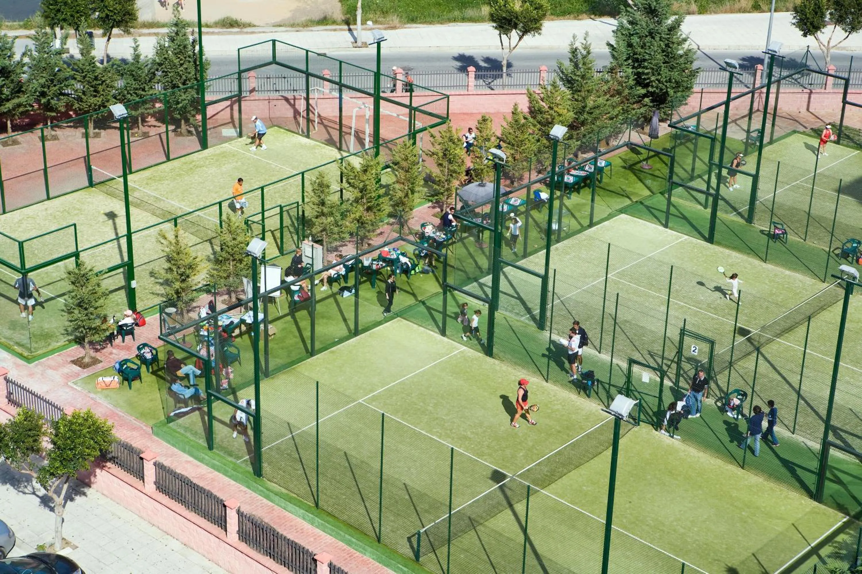 Tennis court in ILUNION Miramar
