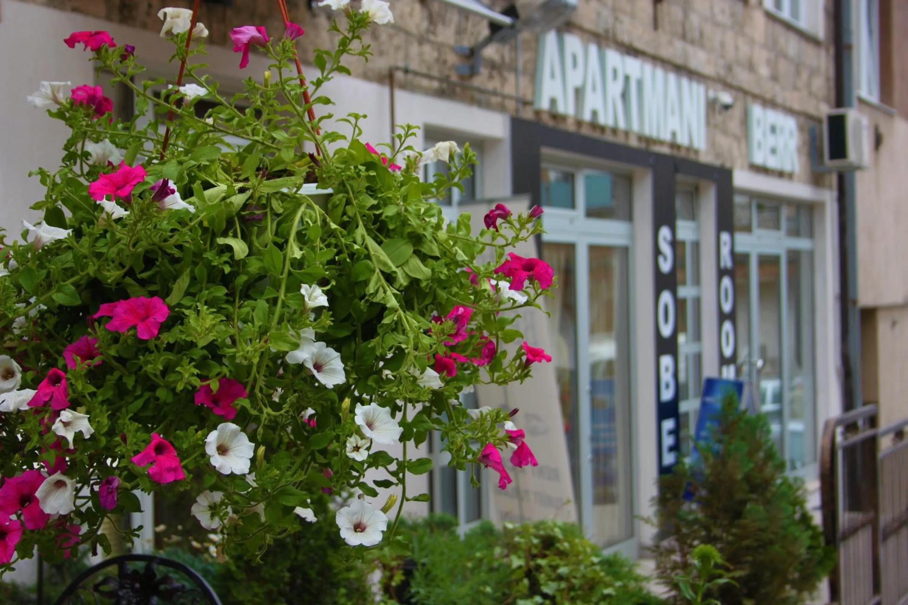 Facade/entrance in B&B Berr