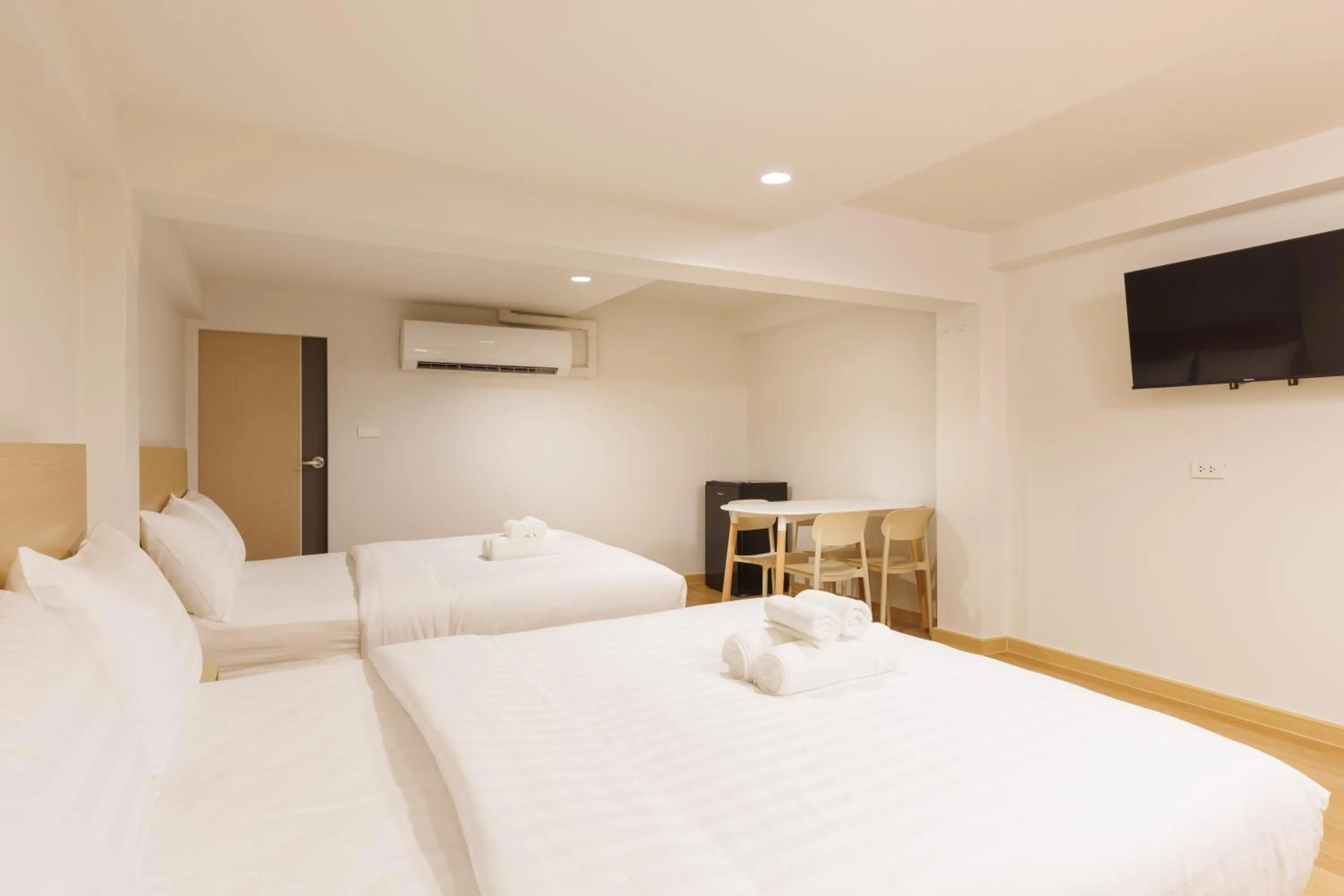 Bed in Takka Hotel - Bearing