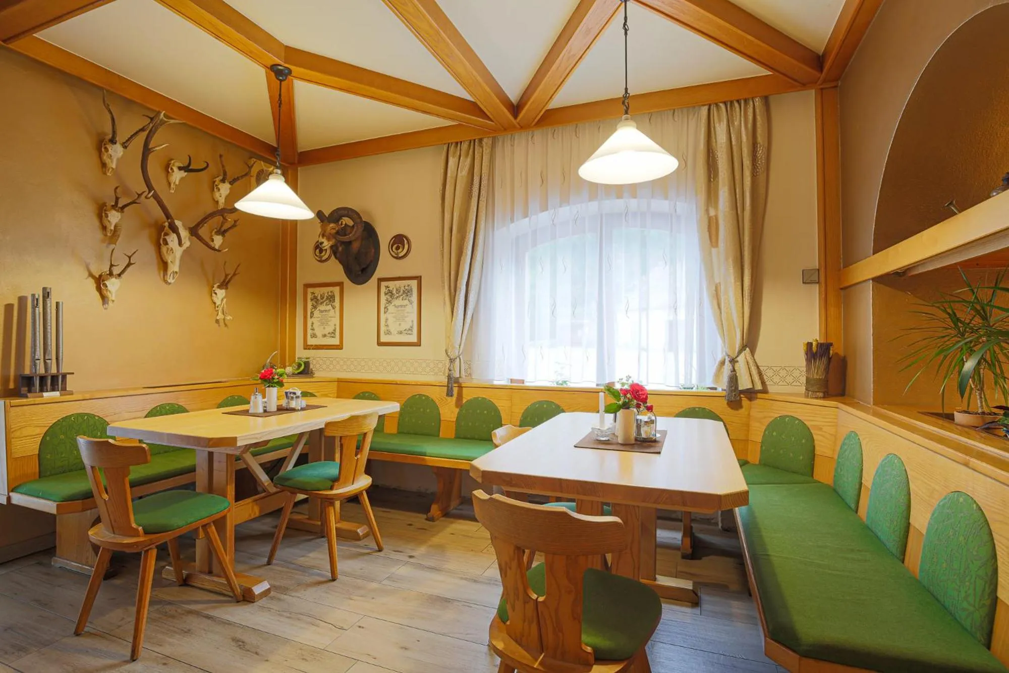 Restaurant/places to eat in Gasthof zur Post