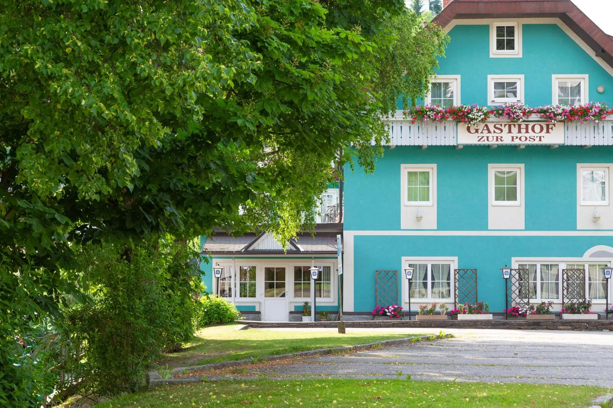 Property building in Gasthof zur Post