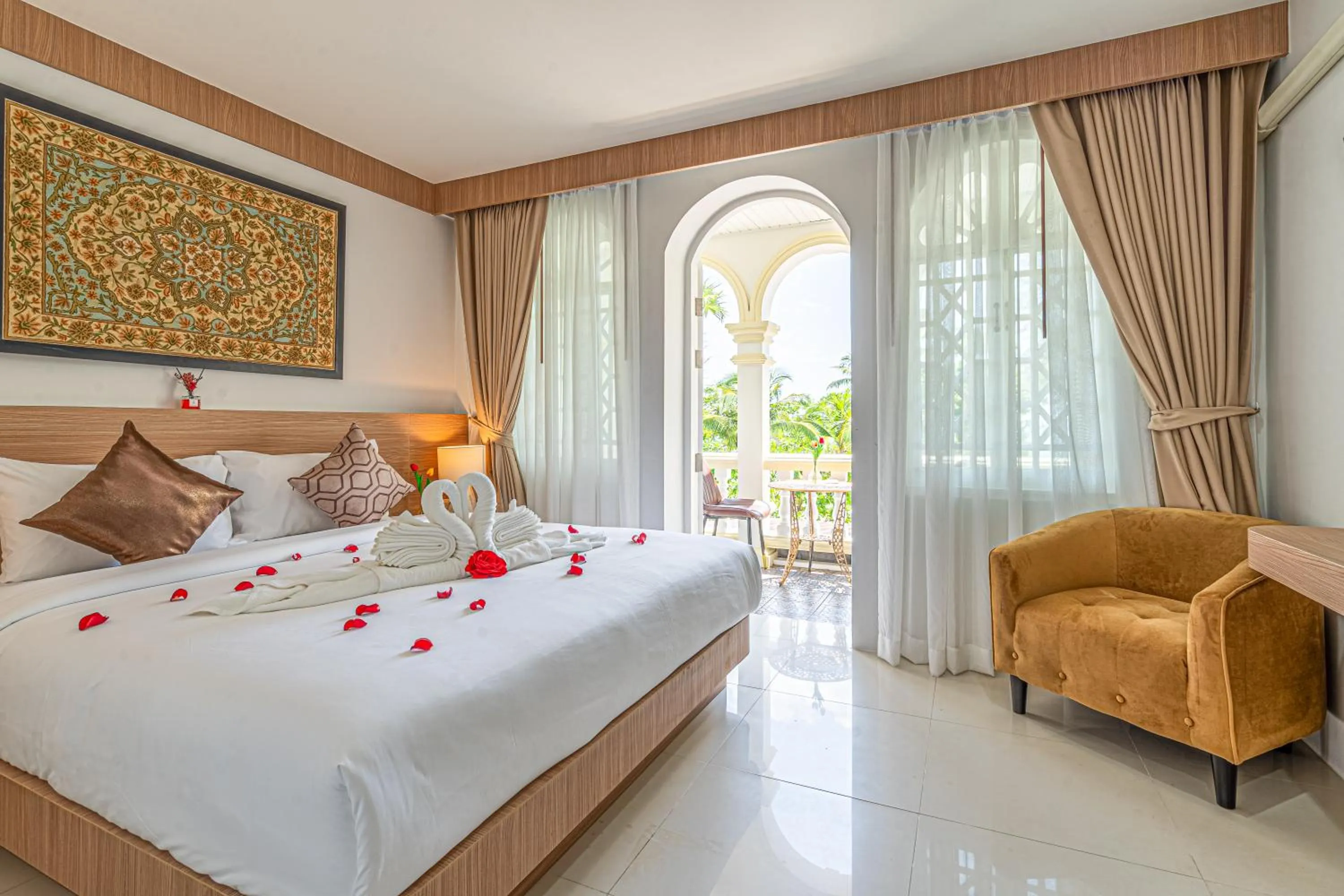 Bed in Seaside Patong House - Newly Open