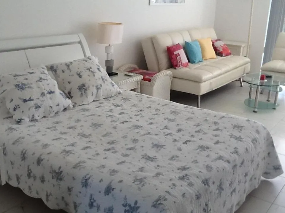 Bed in Studio 23 Orient Bay