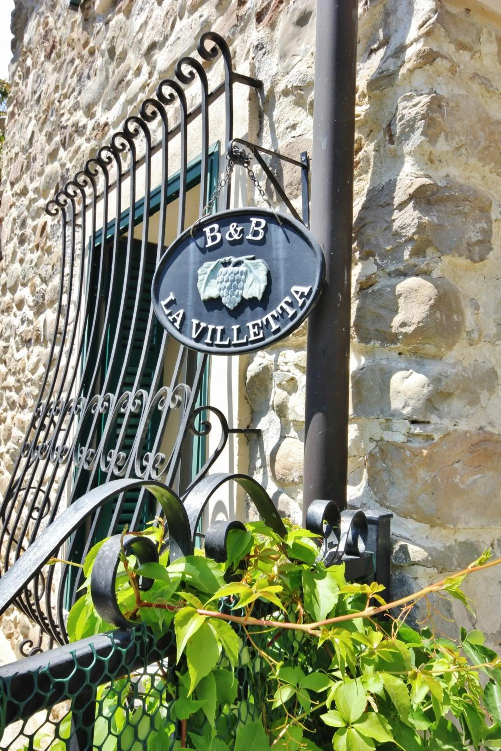 Property logo or sign in B&B La Villetta