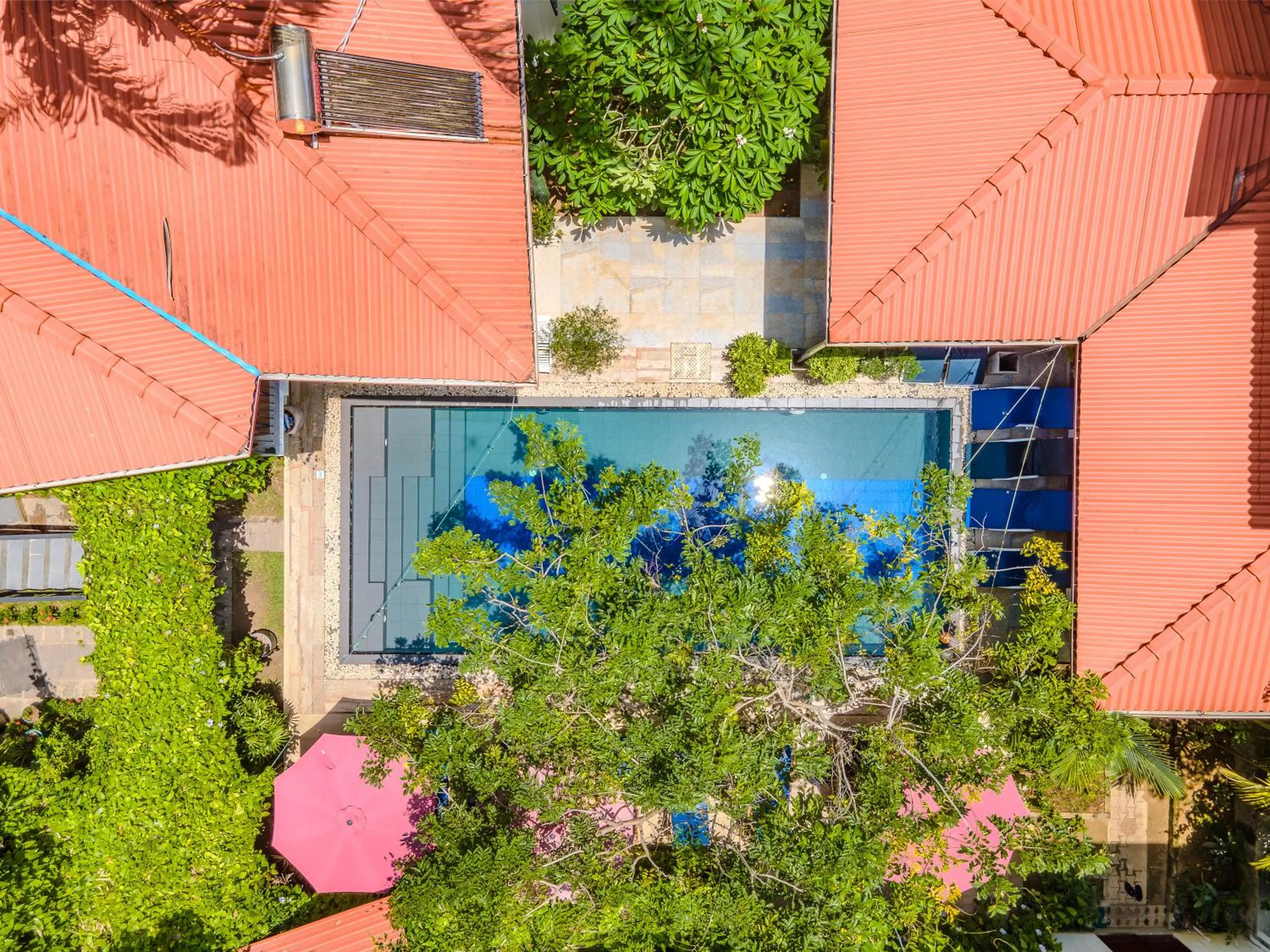 Property building in Villa Red Lobster