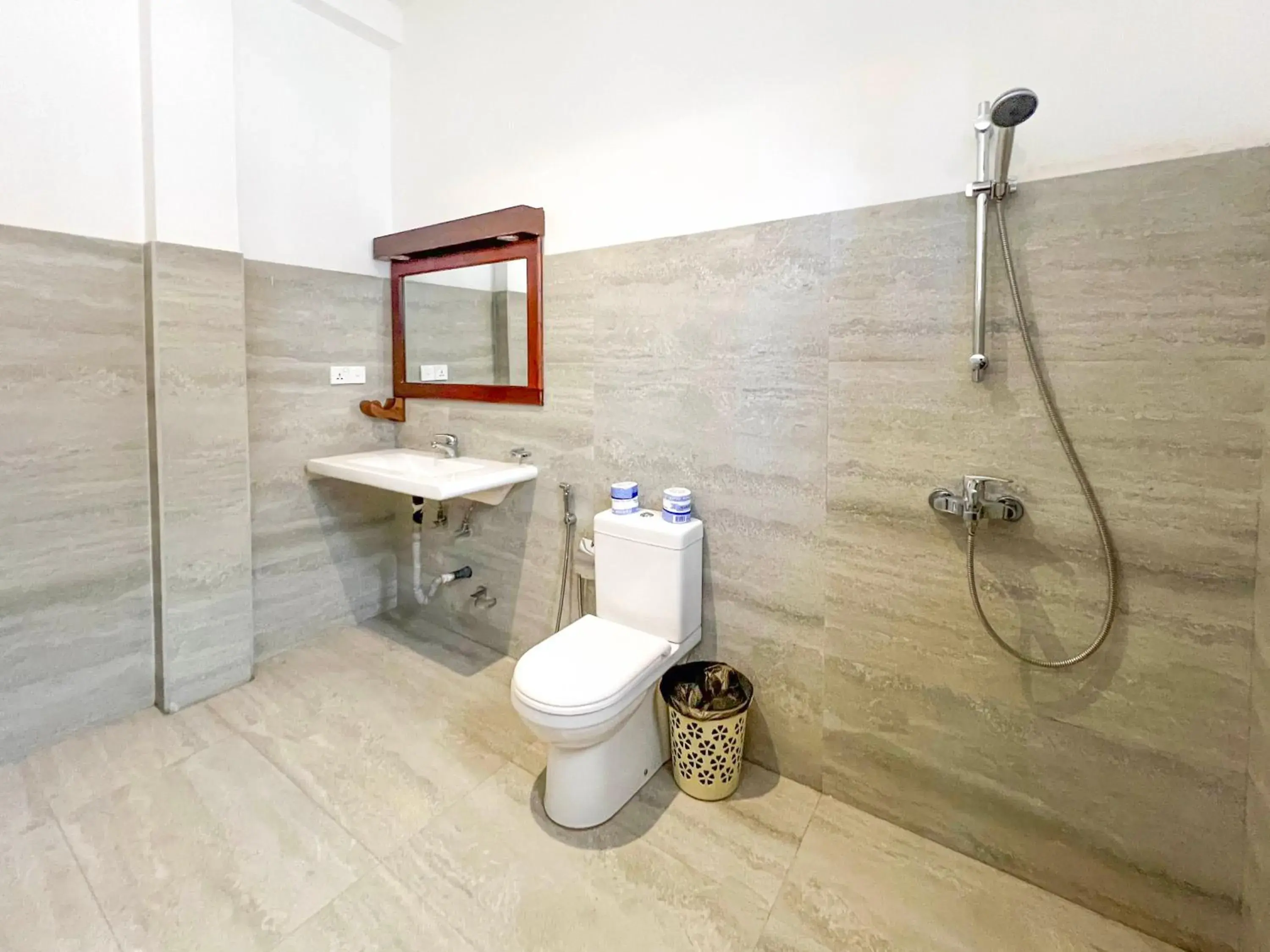 King Room with Balcony in Villa Red Lobster King Room with Balcony in Villa Red Lobster