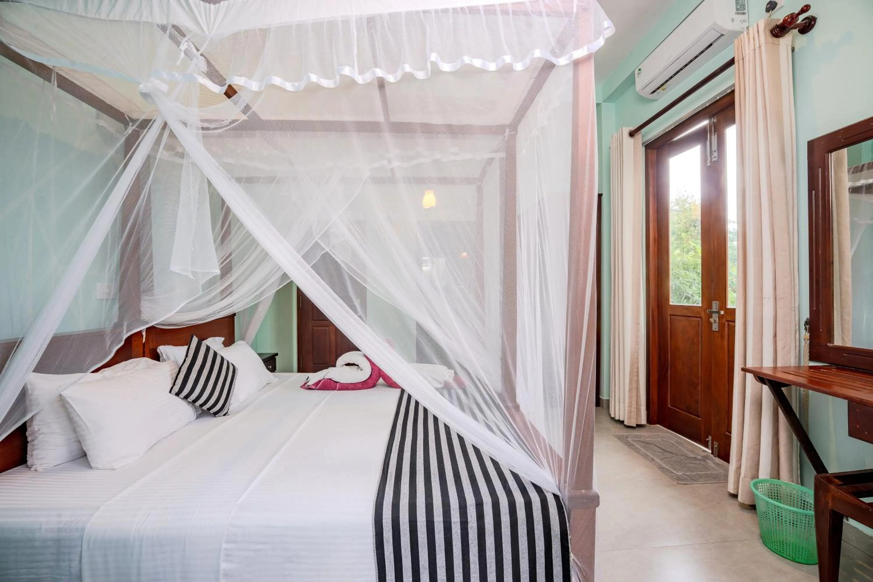 Bed in Villa Red Lobster