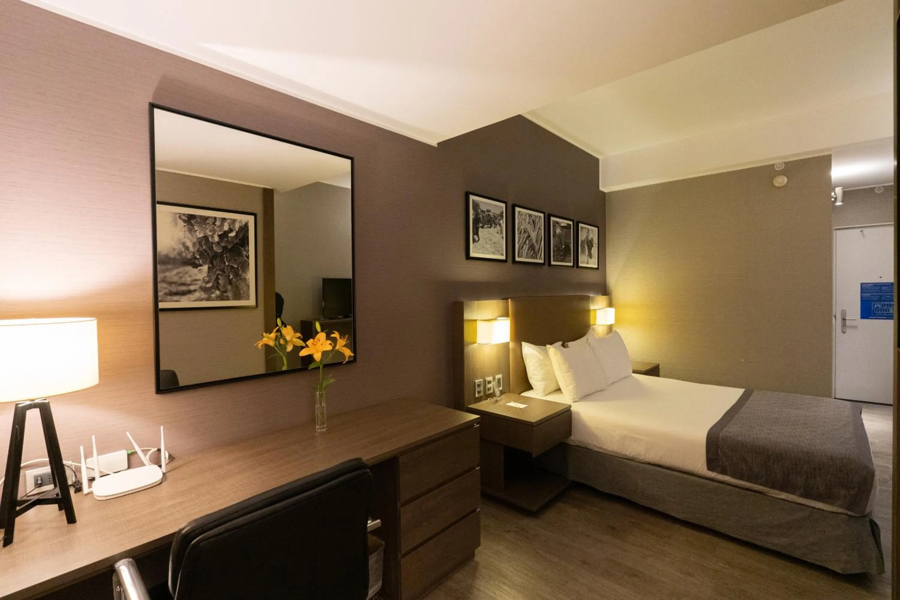 Bathroom, Bed in Hotel Terrado Rancagua