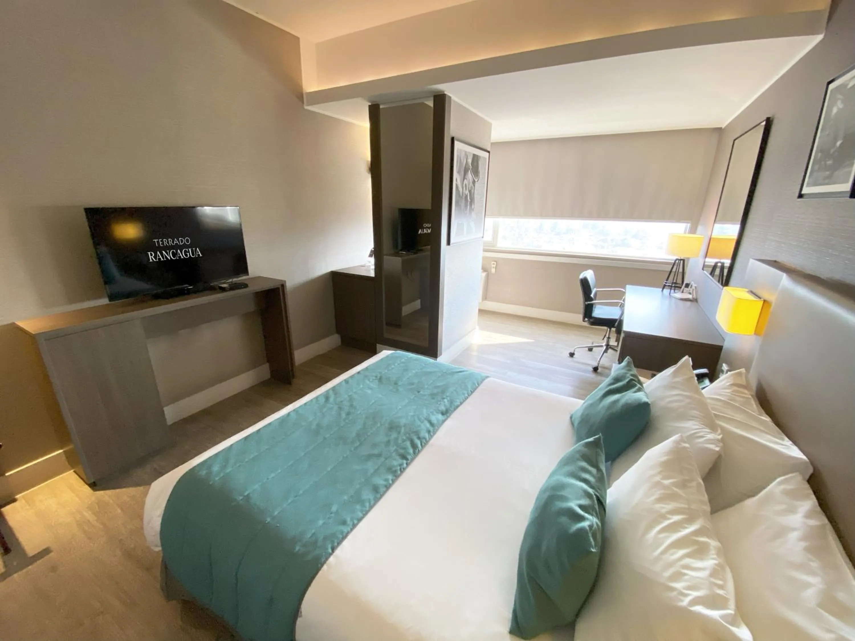 Photo of the whole room, Bed in Hotel Terrado Rancagua