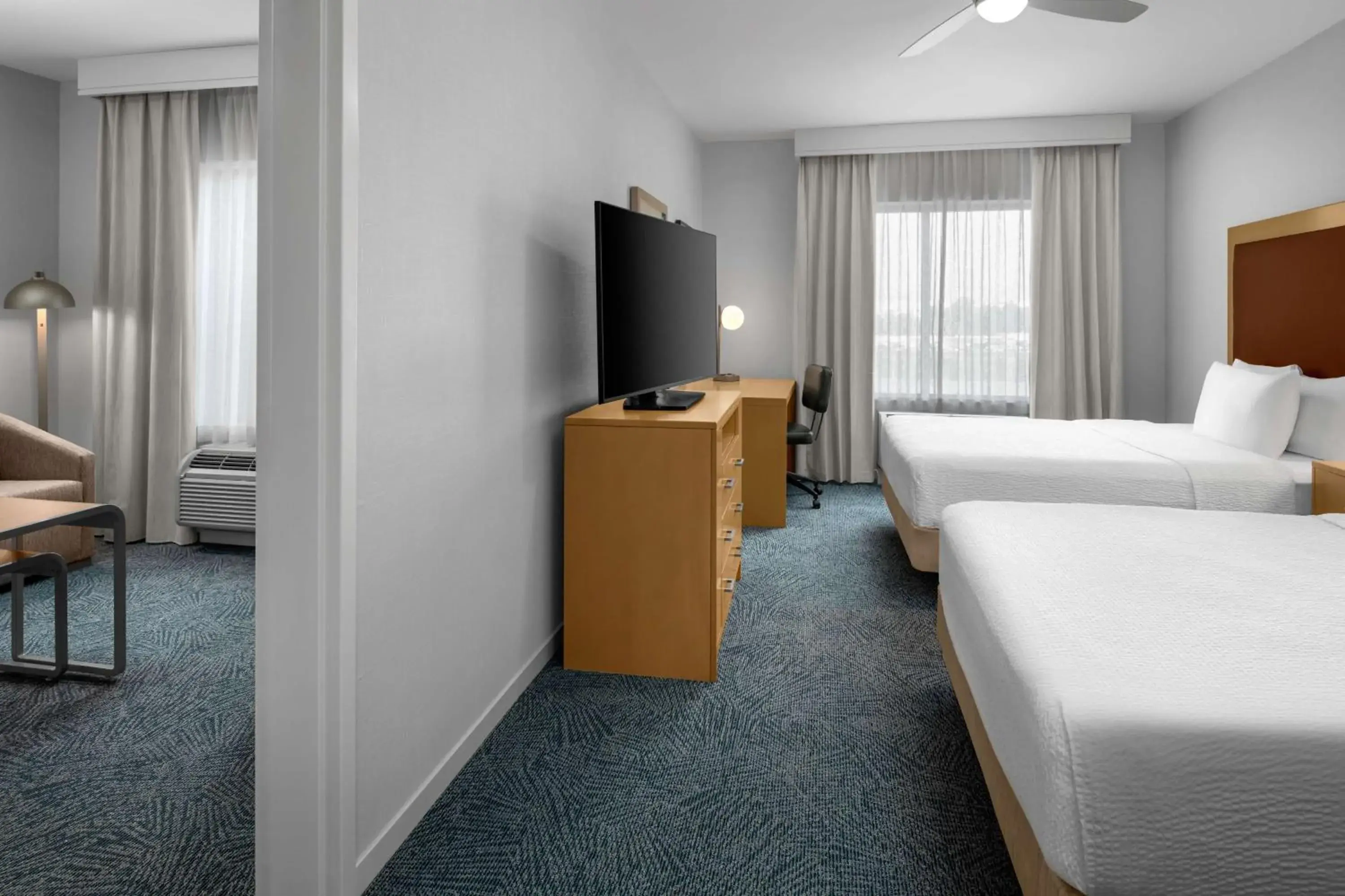 Queen Suite with Two Queen Beds - Mobility and Hearing Access/Non-Smoking in Homewood Suites by Hilton Anaheim Conv Ctr/Disneyland Main Queen Suite with Two Queen Beds - Mobility and Hearing Access/Non-Smoking in Homewood Suites by Hilton Anaheim Conv Ctr/Disneyland Main