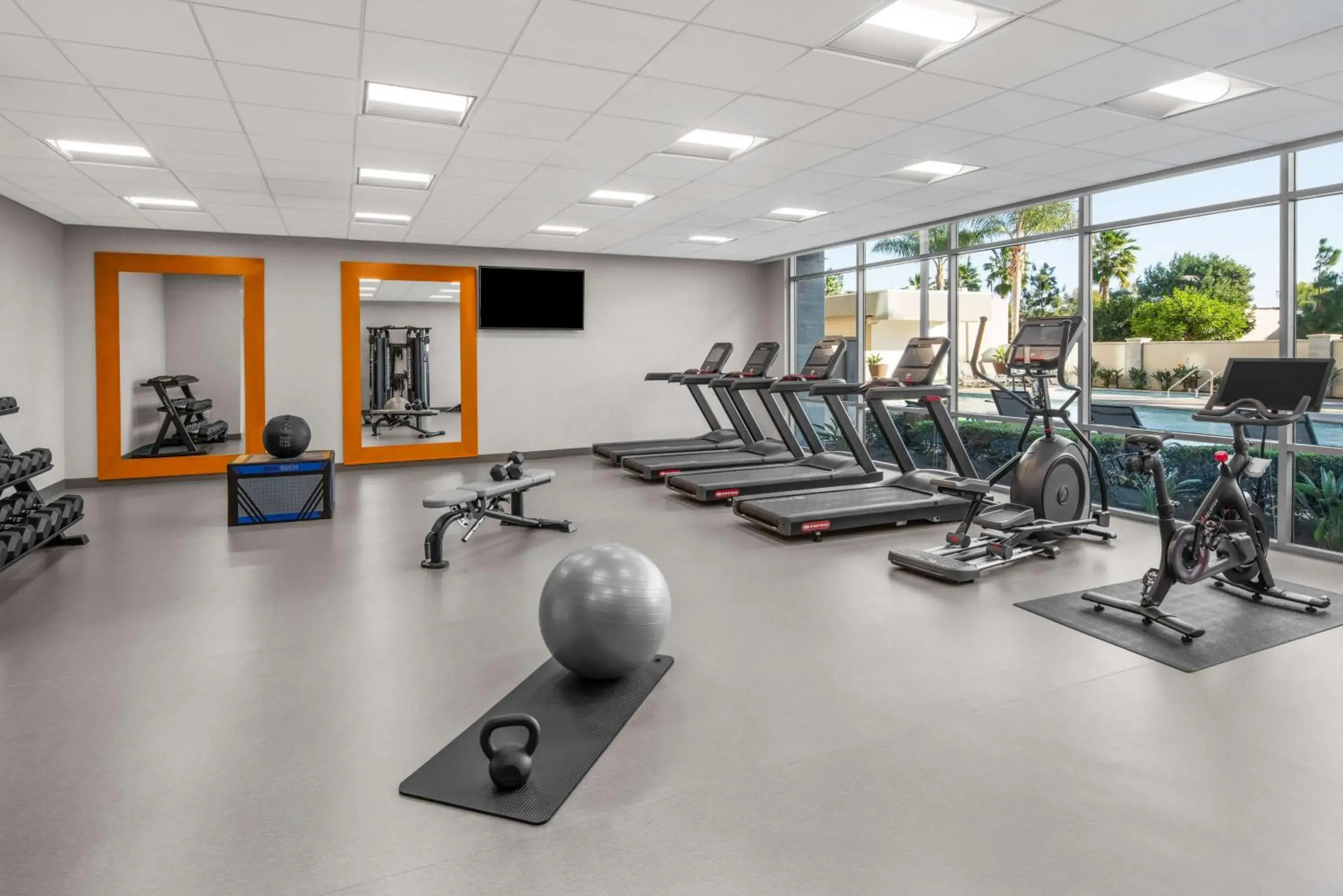 Fitness centre/facilities in Homewood Suites by Hilton Anaheim Conv Ctr/Disneyland Main Fitness centre/facilities in Homewood Suites by Hilton Anaheim Conv Ctr/Disneyland Main
