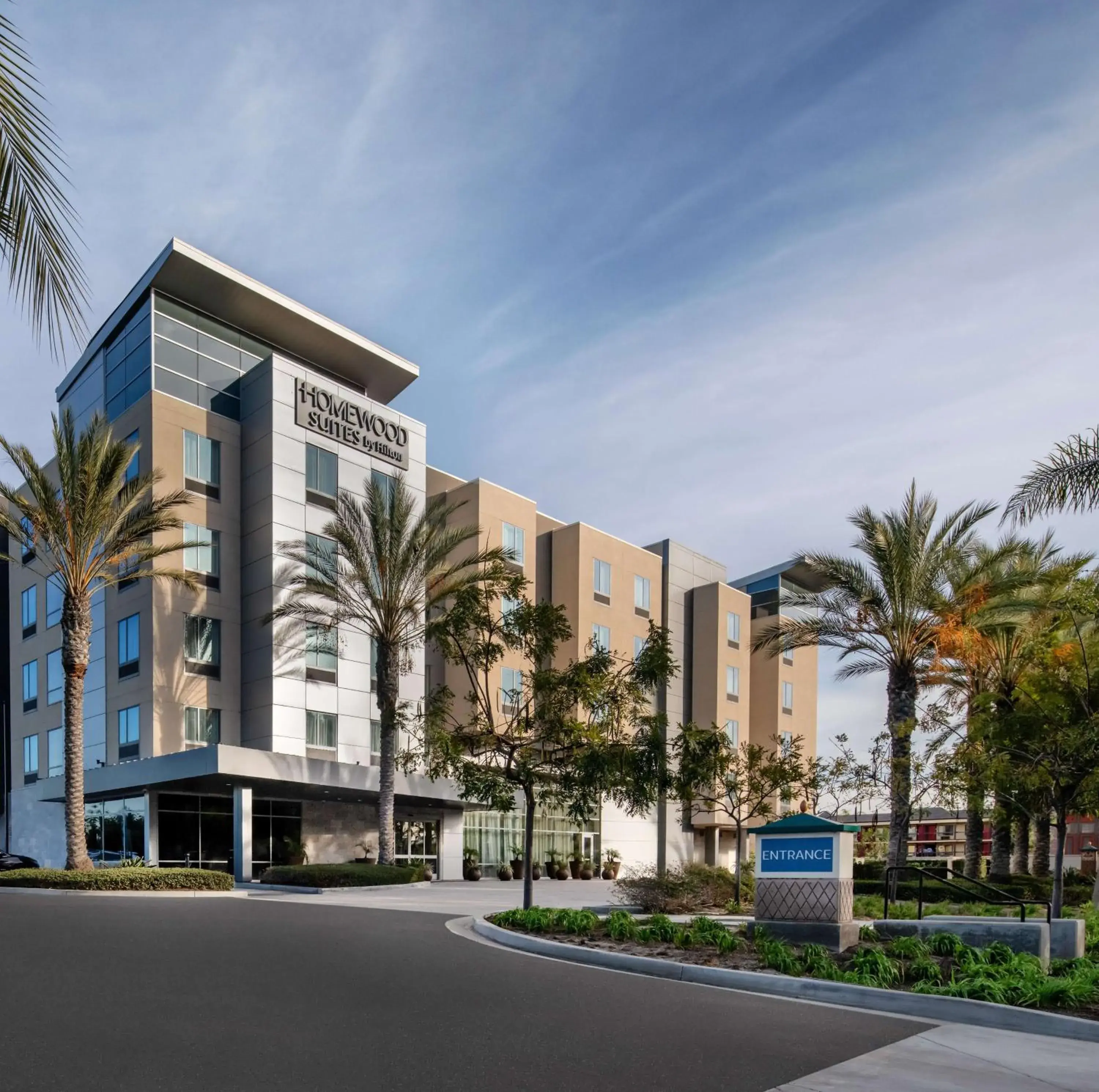 Property building in Homewood Suites by Hilton Anaheim Conv Ctr/Disneyland Main Property building in Homewood Suites by Hilton Anaheim Conv Ctr/Disneyland Main