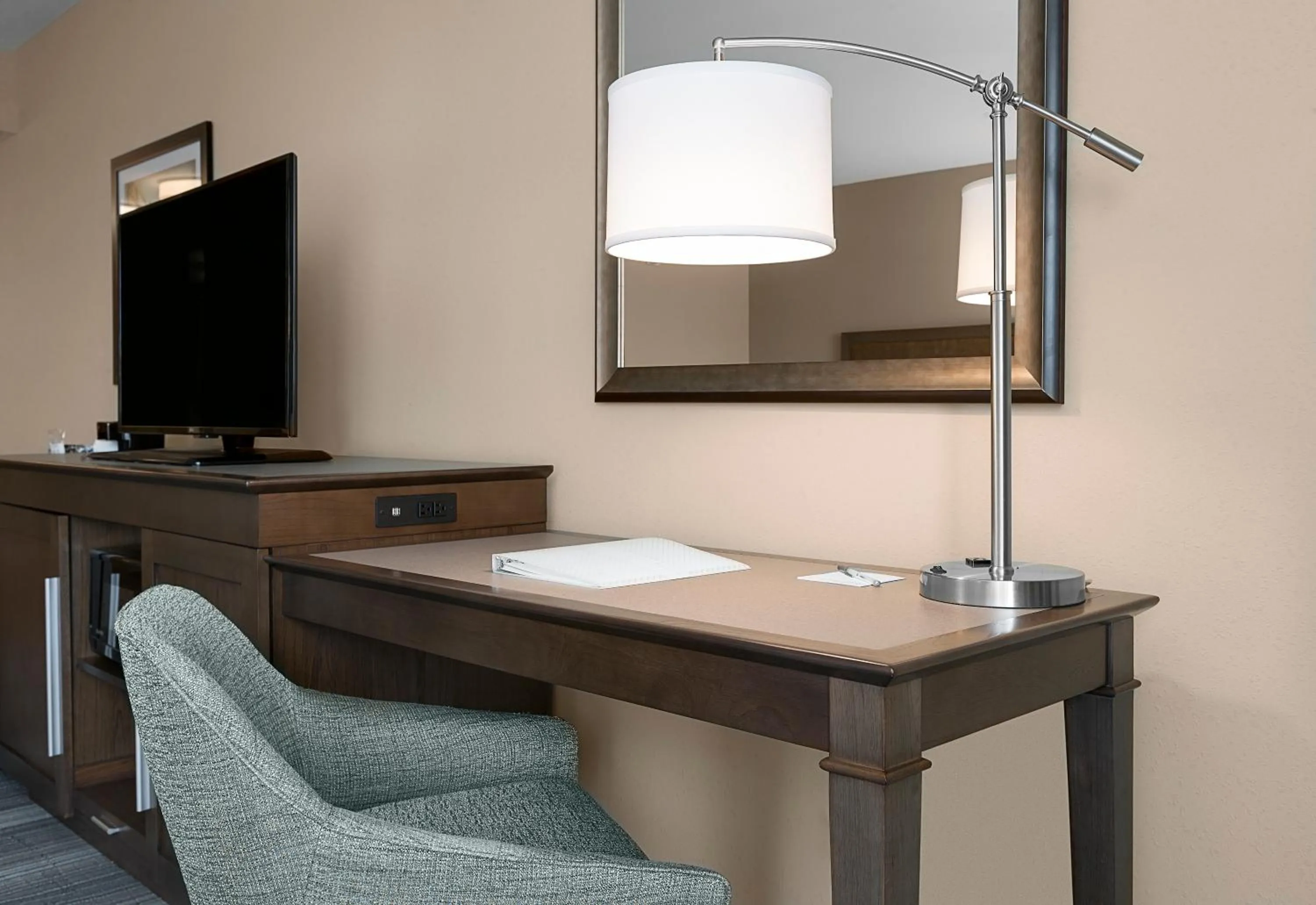 Bedroom in Hampton Inn and Suites Fort Mill, SC