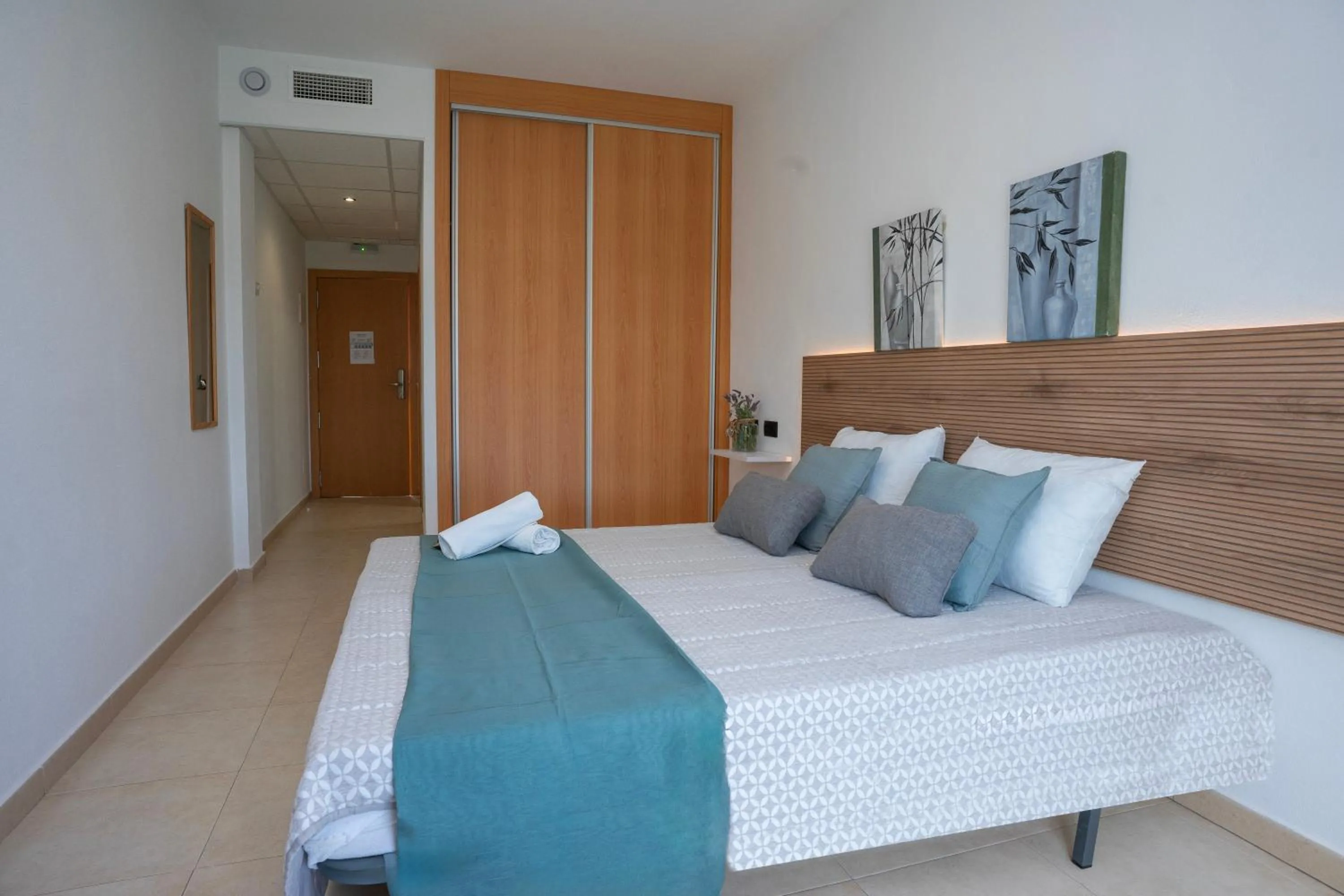 Bed in Hotel Caravaca Resort