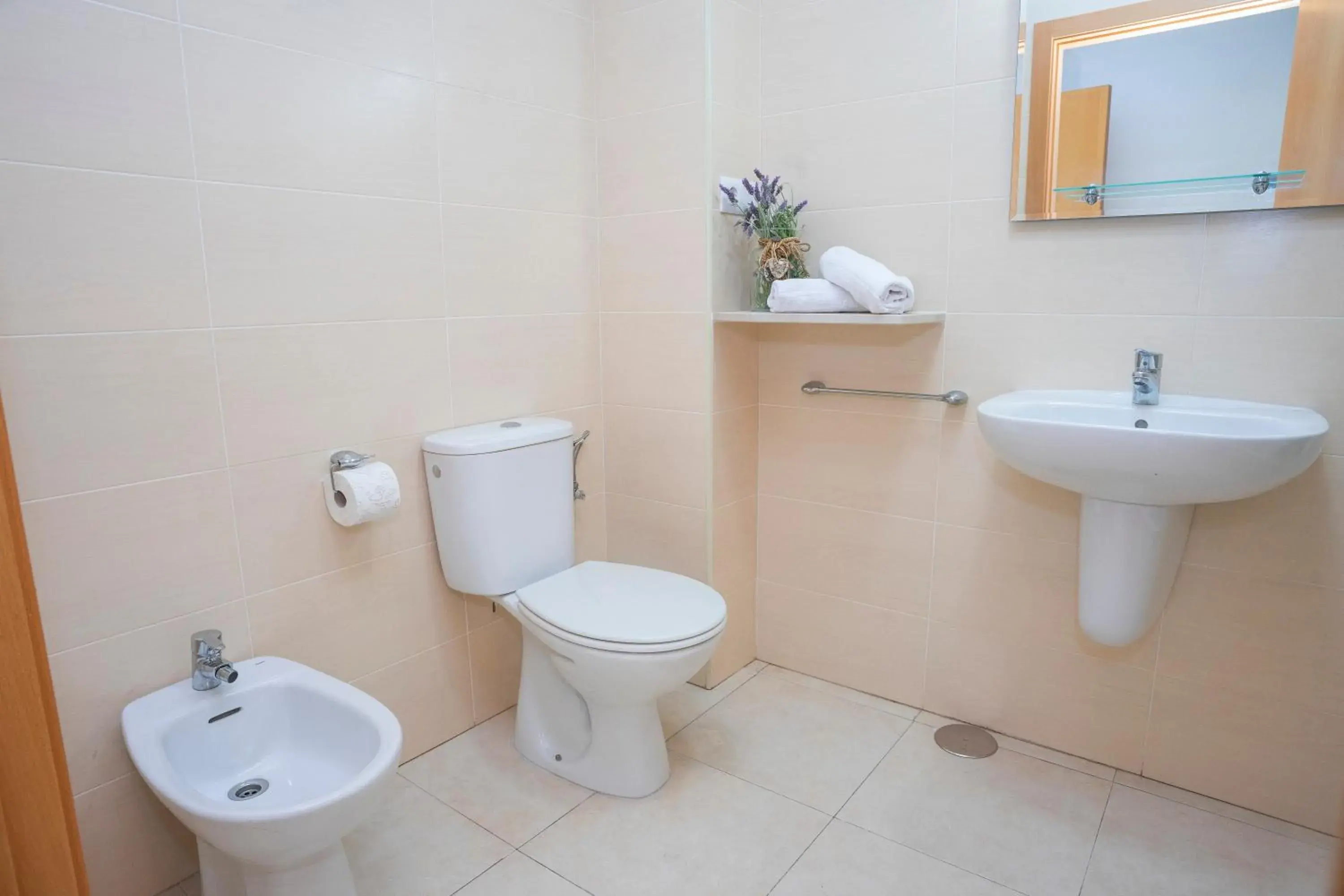 Bathroom in Hotel Caravaca Resort Bathroom in Hotel Caravaca Resort