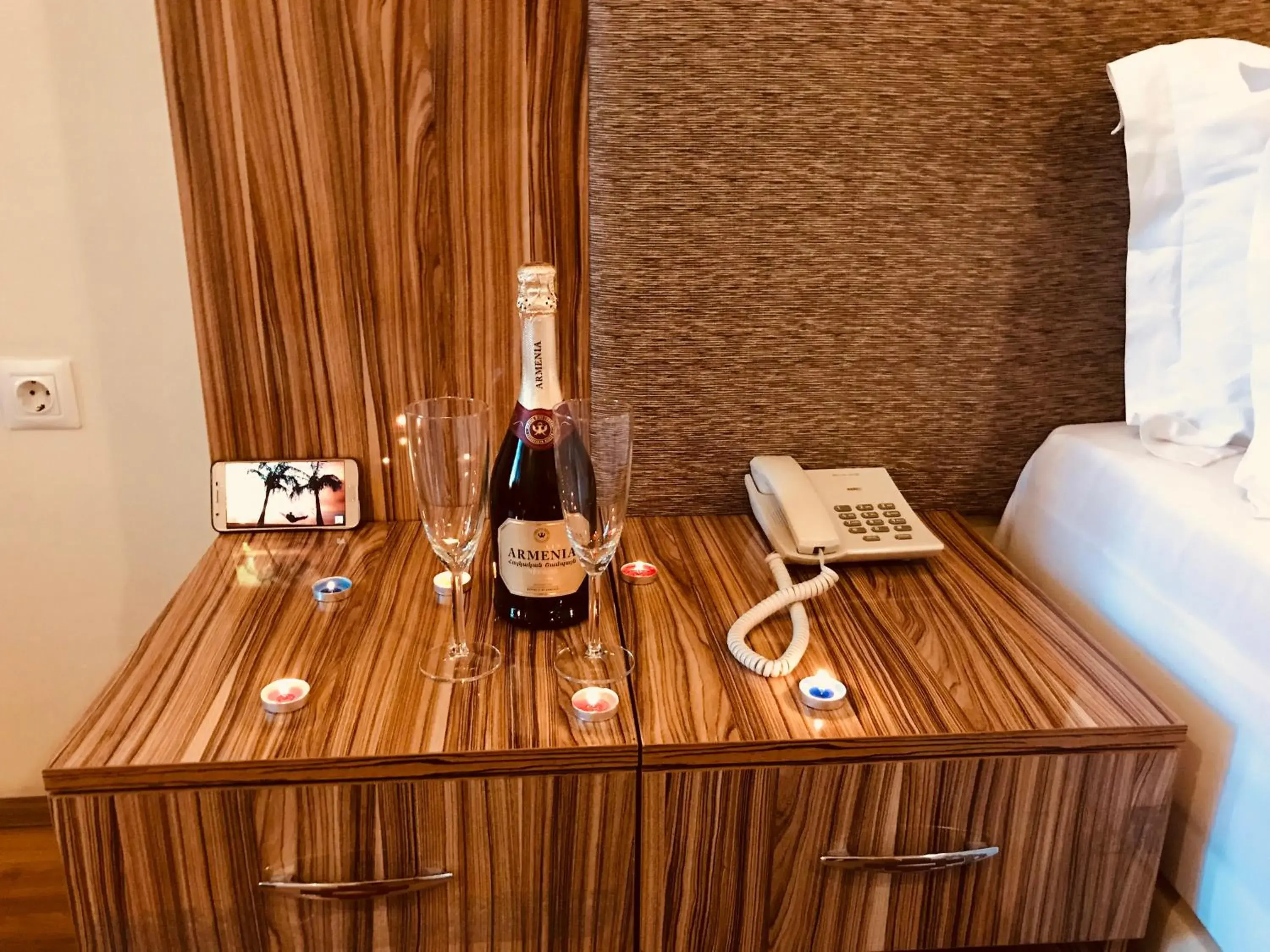 Drinks, Bed in Tehran Boutique Hotel Drinks, Bed in Tehran Boutique Hotel