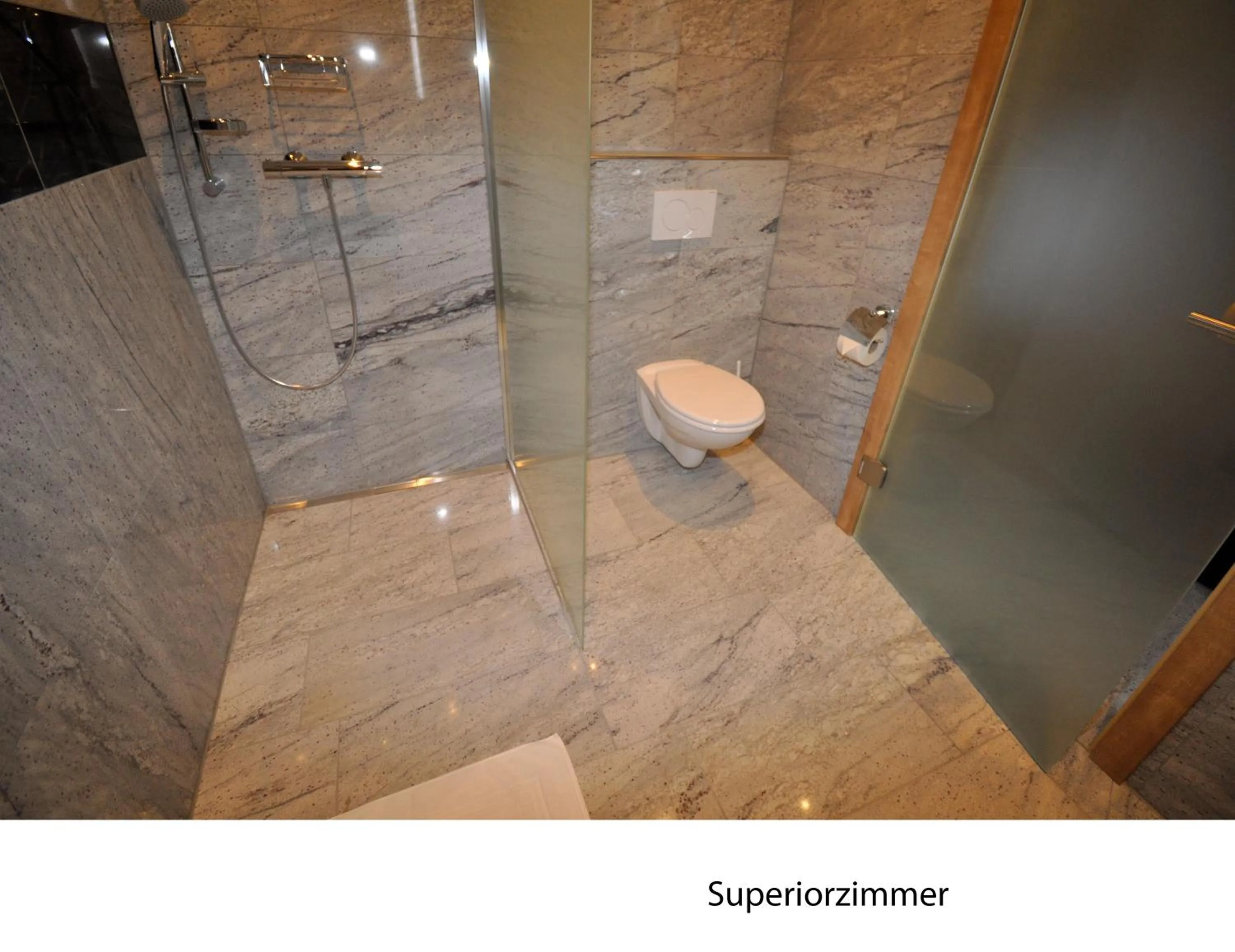 Shower in Hotel Martina