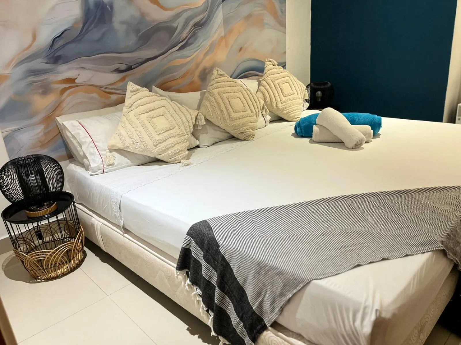 Bed in Sweet Caribbean Airport Hotel