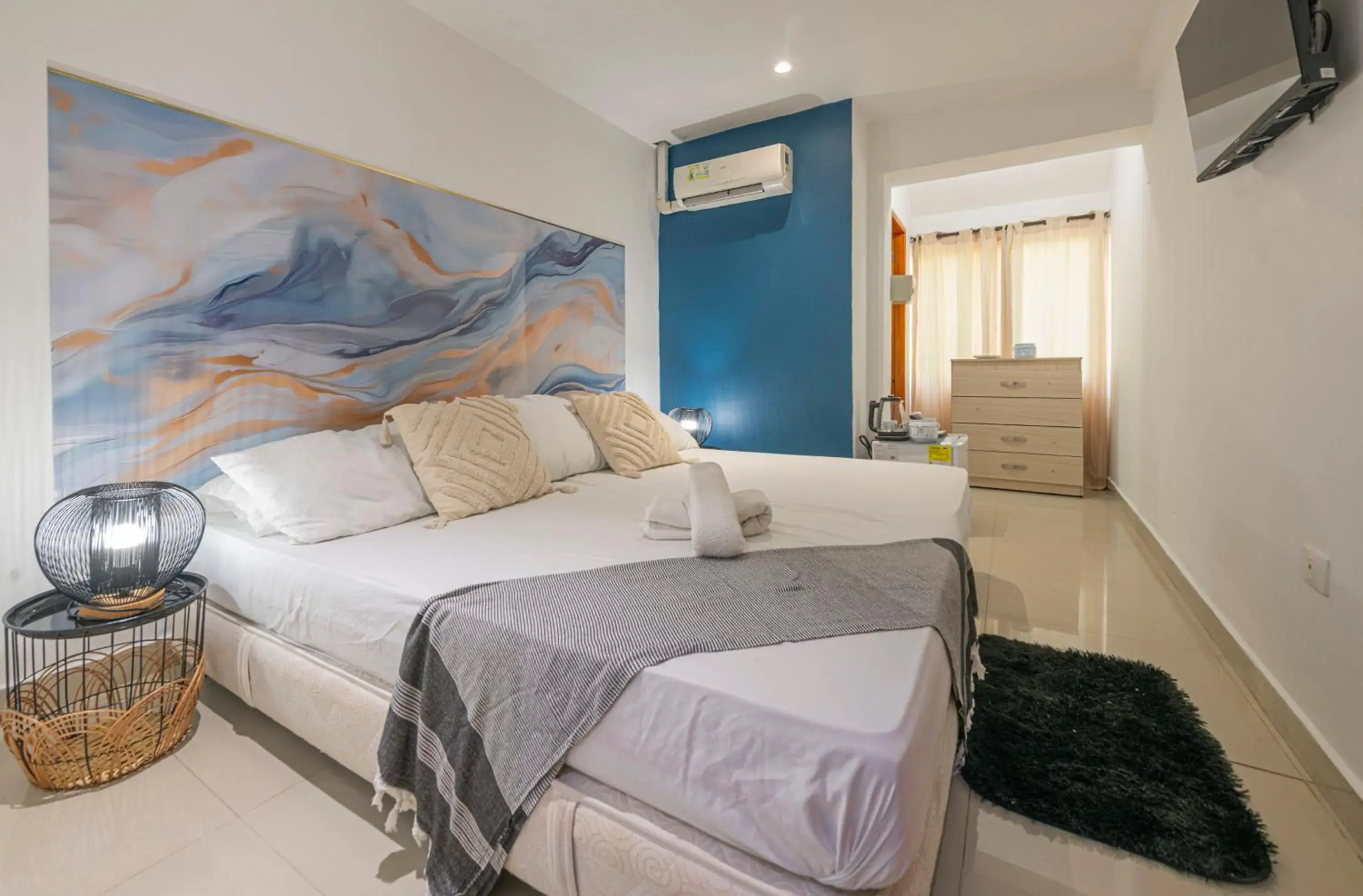 Superior Double or Twin Room with City View in Sweet Caribbean Airport Hotel Superior Double or Twin Room with City View in Sweet Caribbean Airport Hotel