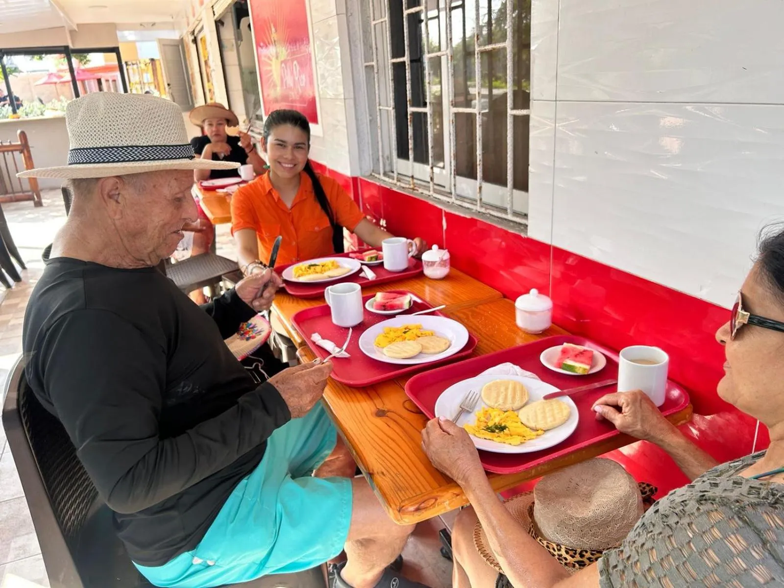 Restaurant/places to eat in Sweet Caribbean Airport Hotel