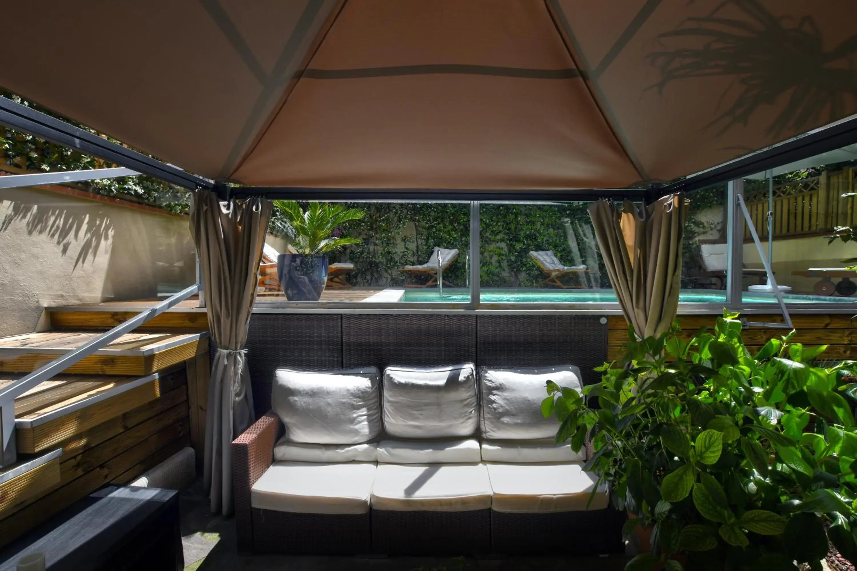 Lounge or bar in Hotel Ginori Al Duomo - dBe Hotels Lounge or bar in Hotel Ginori Al Duomo - dBe Hotels